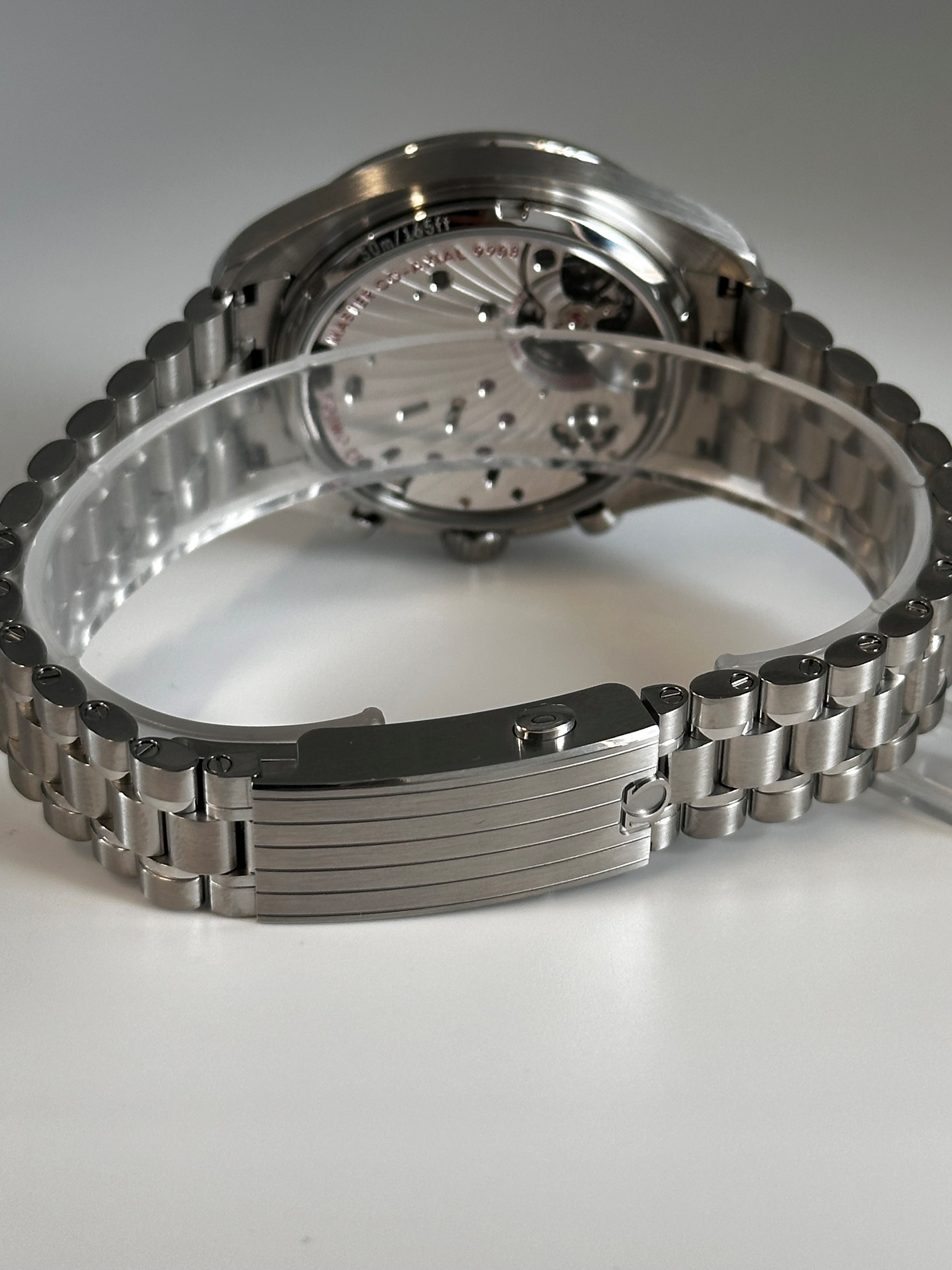 Omega Speedmaster Chronoscope 329.30.43.51.02.001 Thumbnail 3