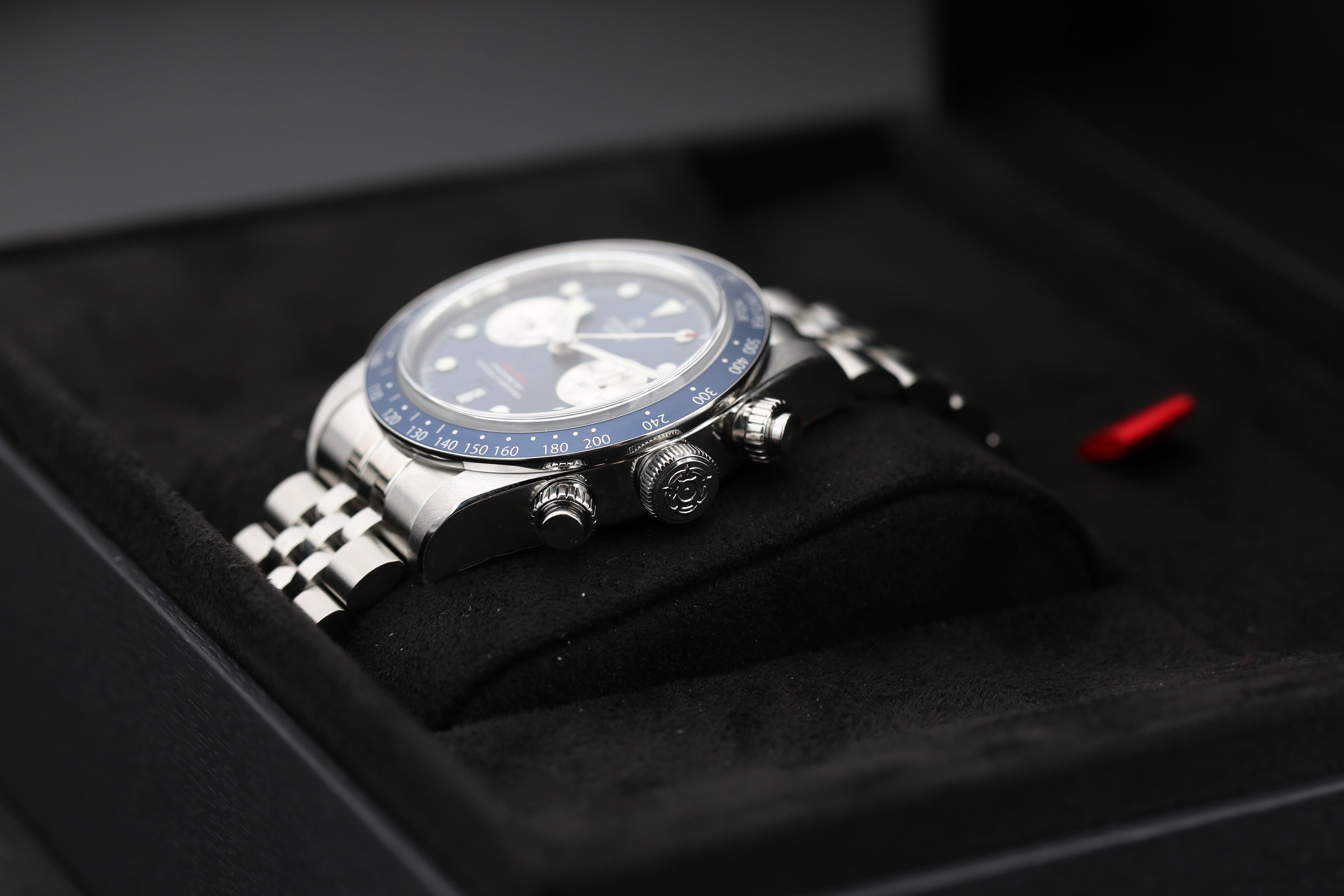 Tudor Black Bay Chrono M79360b-0002 Thumbnail 6