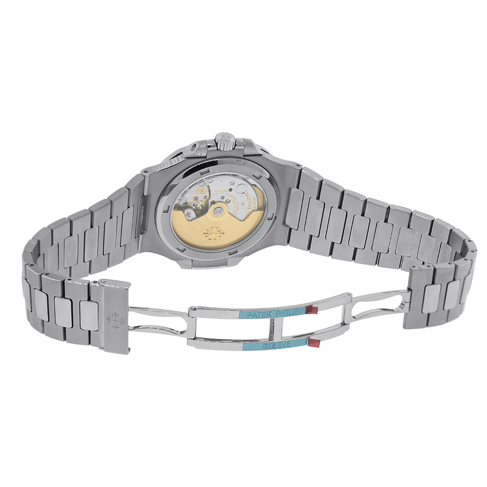 Patek Philippe Nautilus 5711/1A-010 Thumbnail 3