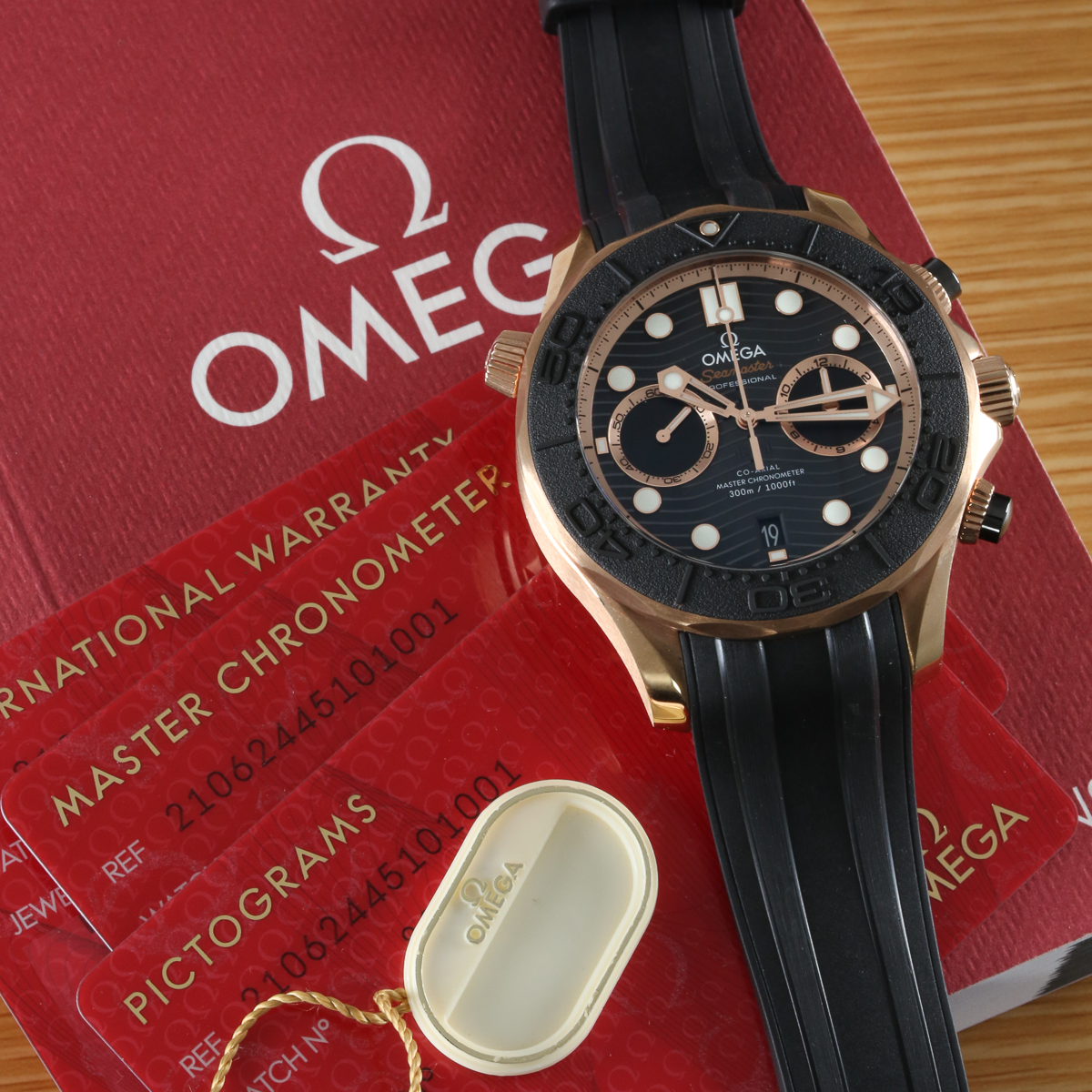 Omega Seamaster Diver 300m 210.62.44.51.01.001 Thumbnail 6