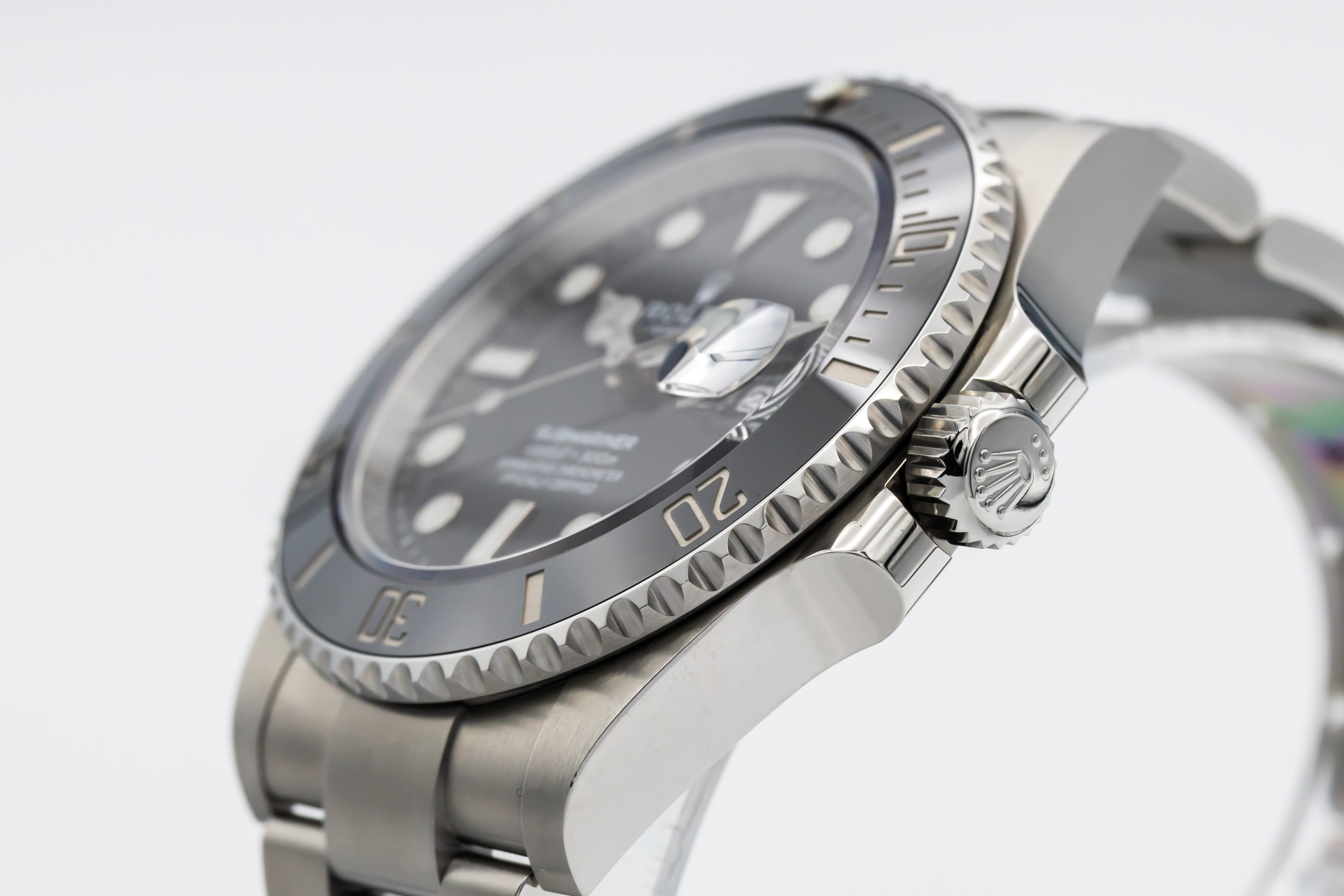 Rolex Submariner 126610 LN Thumbnail 2