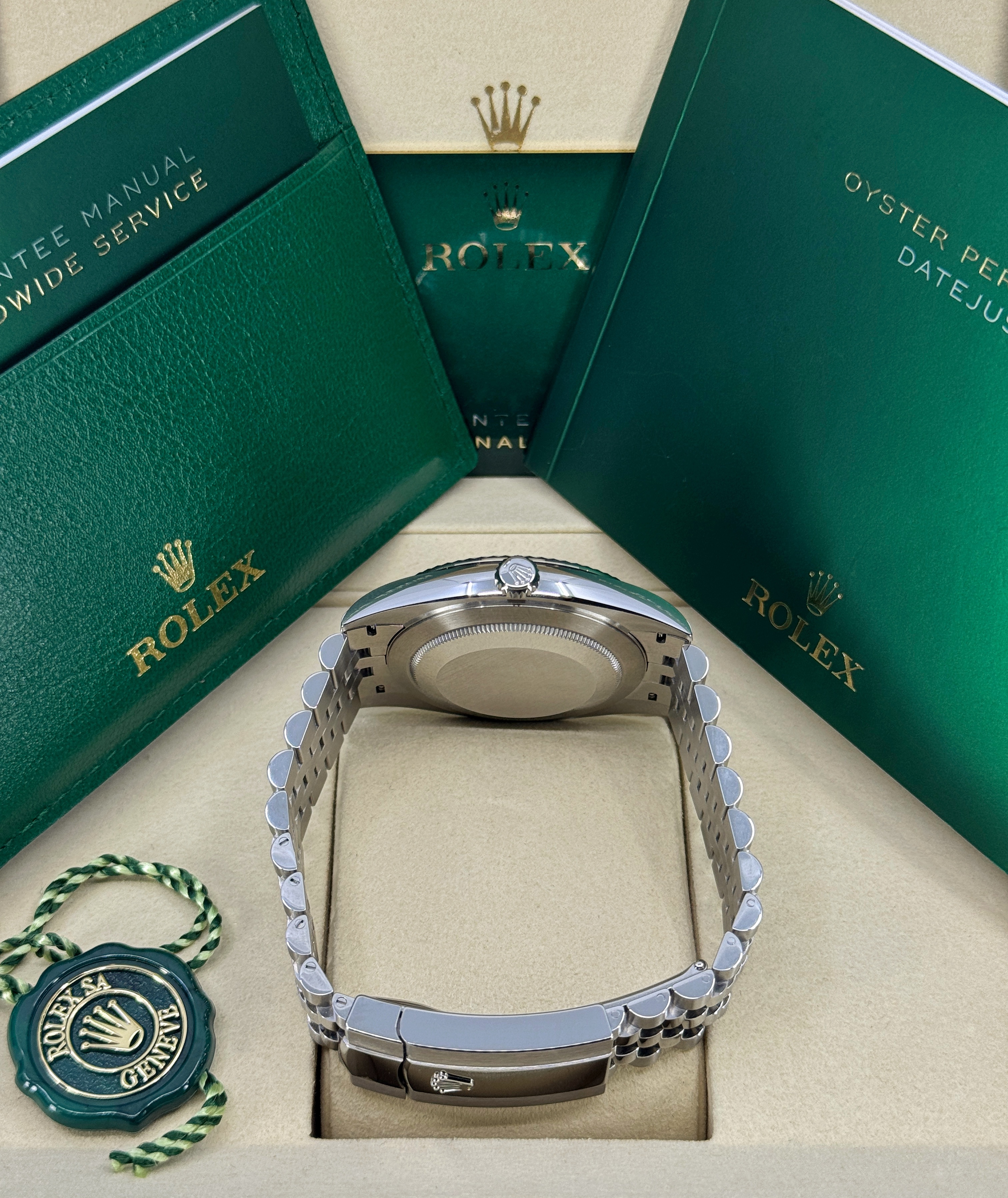Rolex Datejust 41 126334 Thumbnail 4