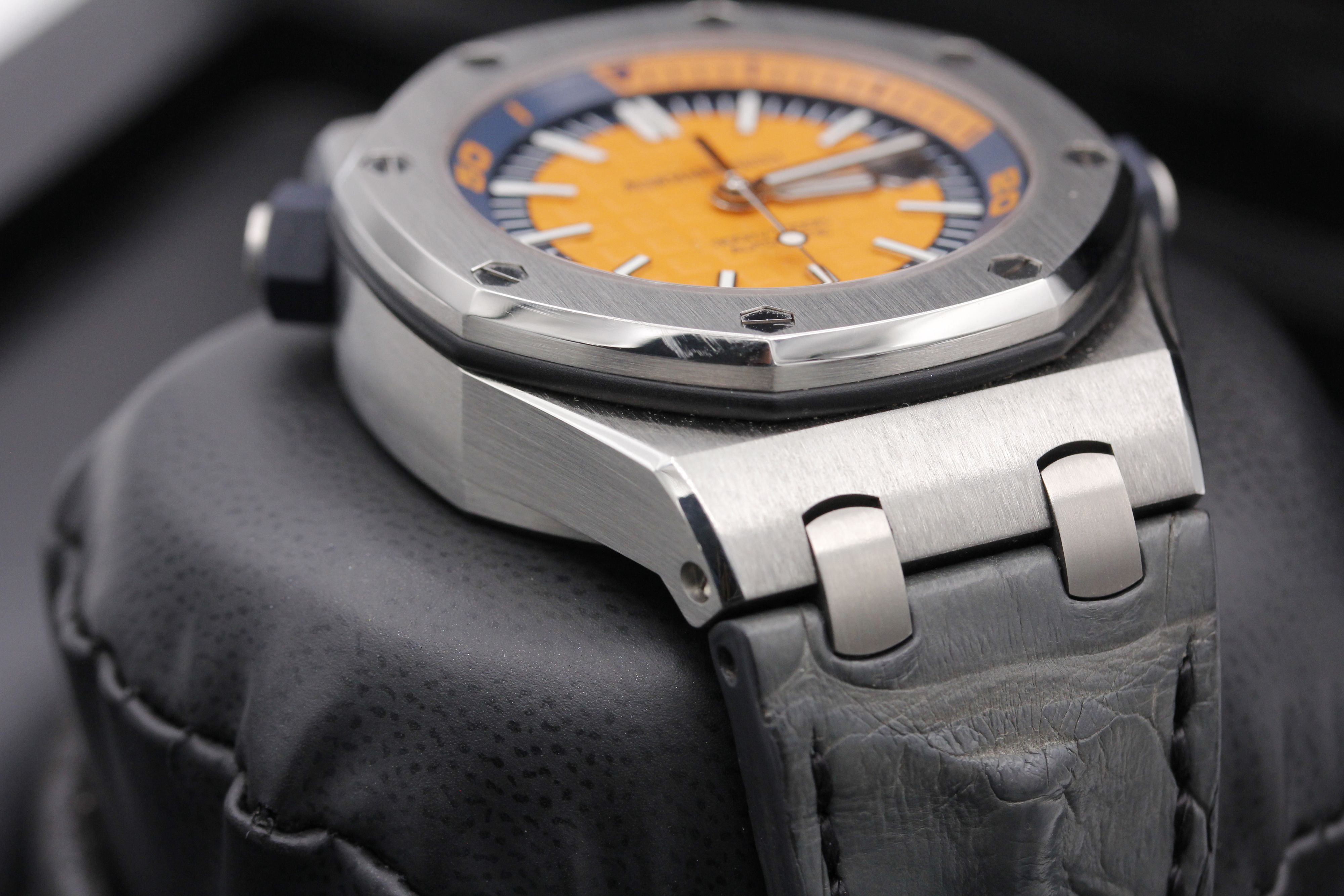 Audemars Piguet Royal Oak Offshore 15710ST.OO.A002CA.01 Thumbnail 5