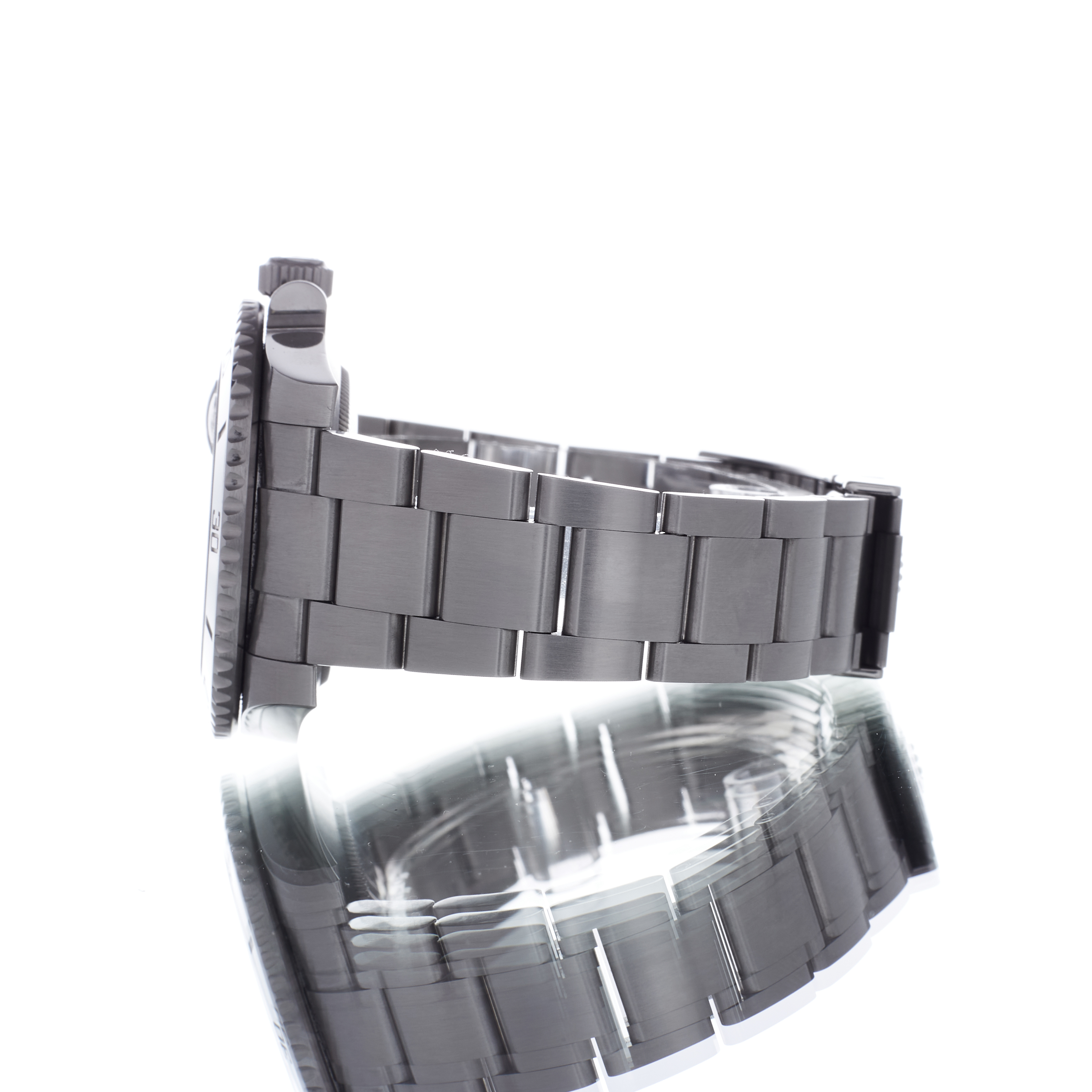 Rolex Submariner Hulk Thumbnail 2