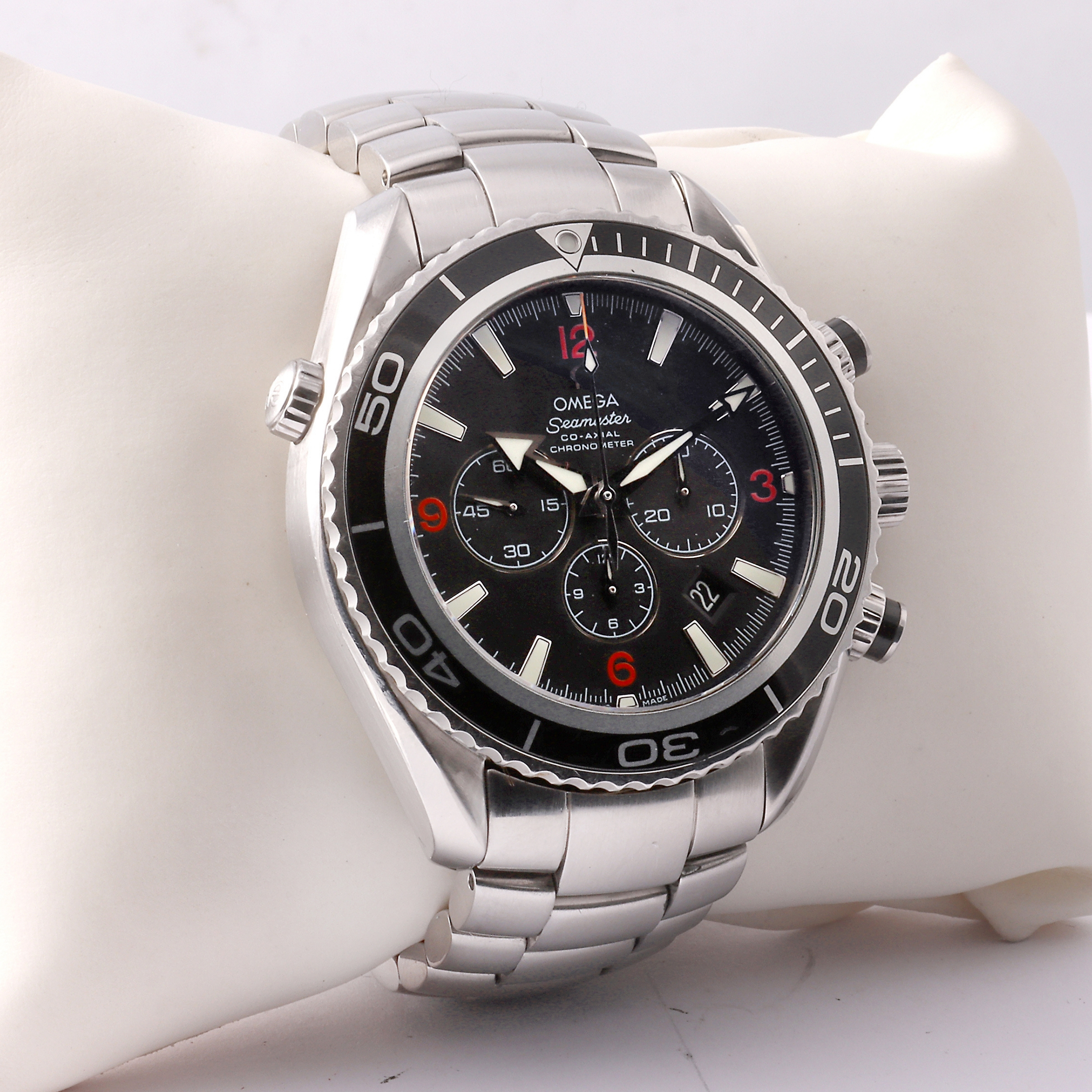 Omega Planet Ocean 2210.51.00 Thumbnail 5