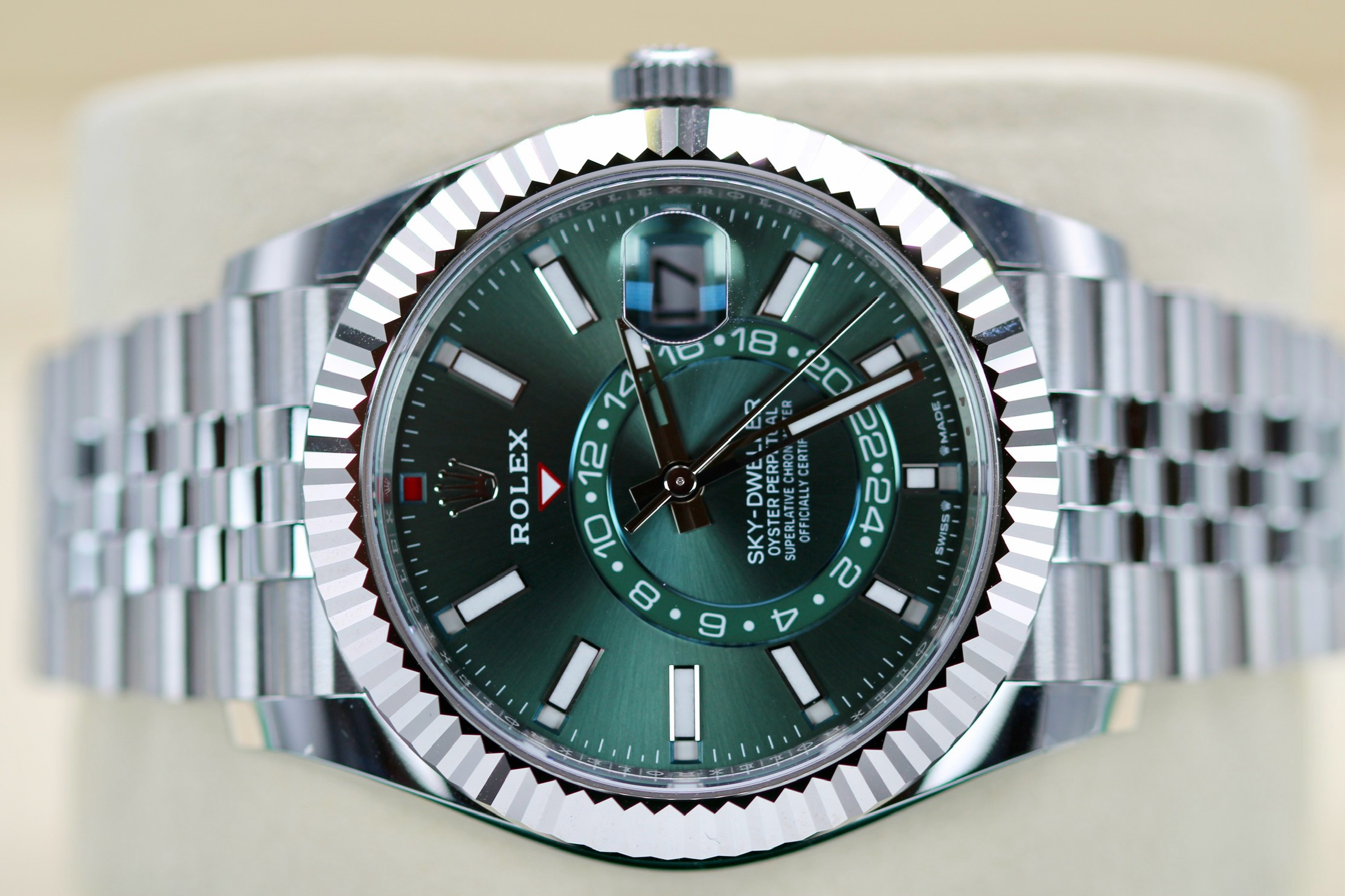 Rolex Sky-Dweller 336934 Thumbnail 5