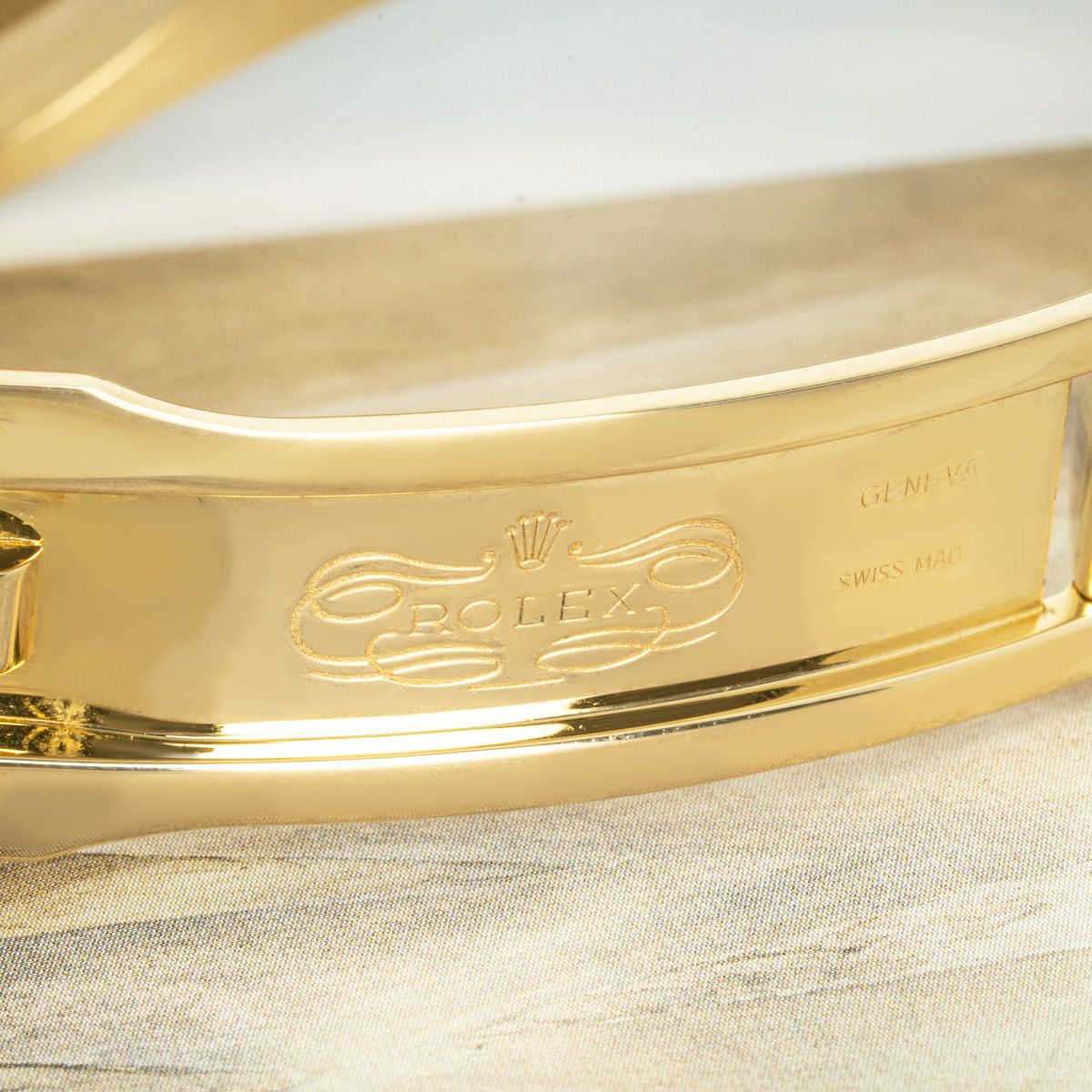 Rolex GMT Master II 116718 LN Thumbnail 5