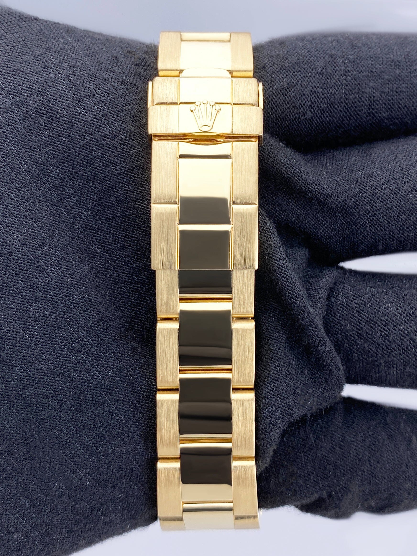 Rolex Yacht-Master 68628 Thumbnail 6