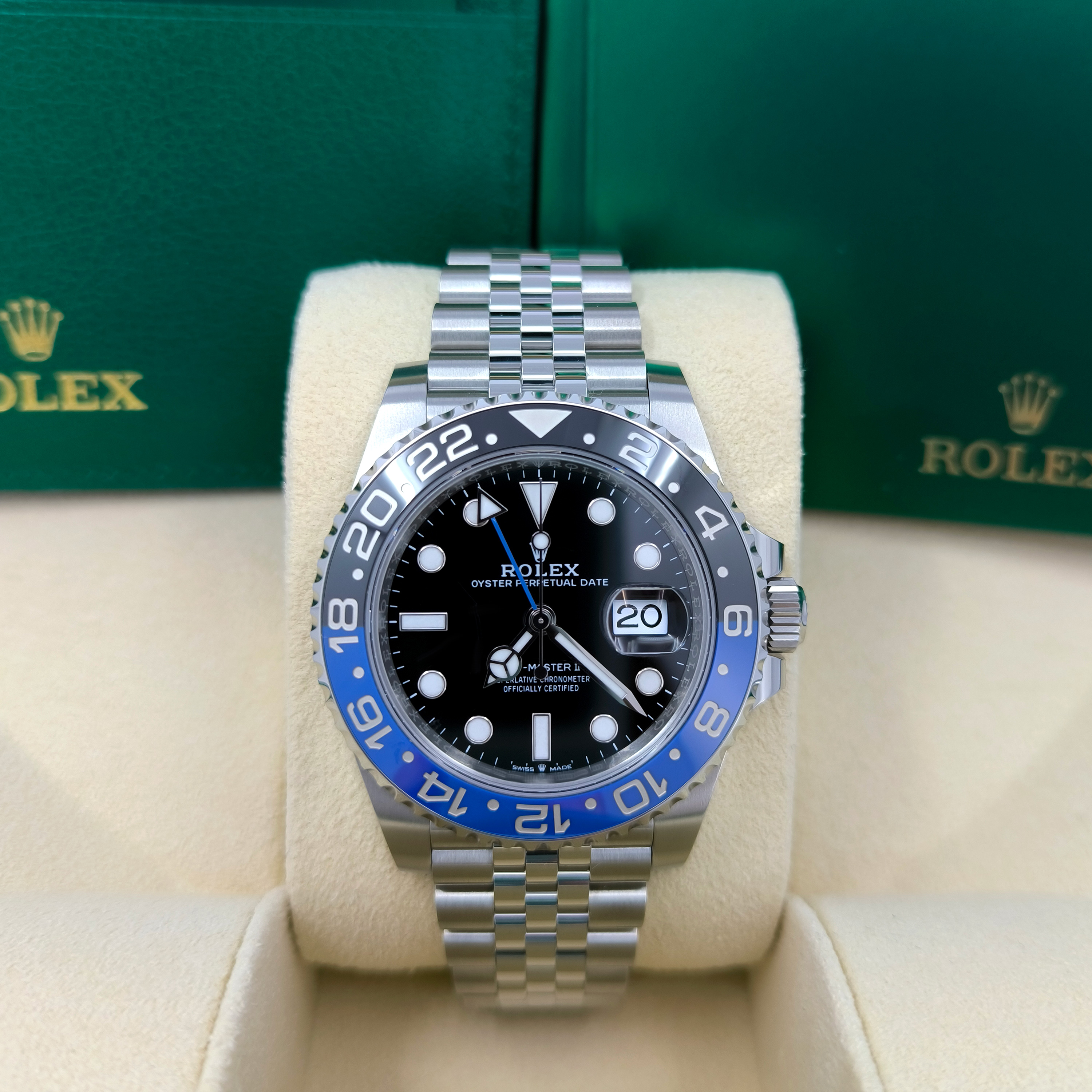 Rolex GMT Master II 126710 BLNR Thumbnail 2