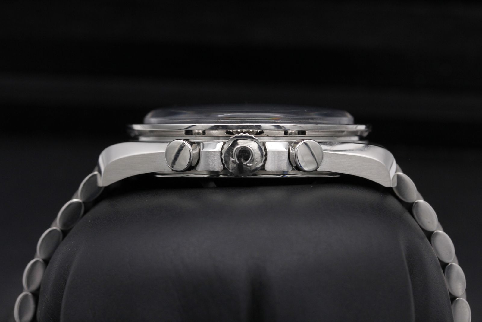 Omega Speedmaster Moonwatch Professional 310.30.42.50.01.001 Thumbnail 3