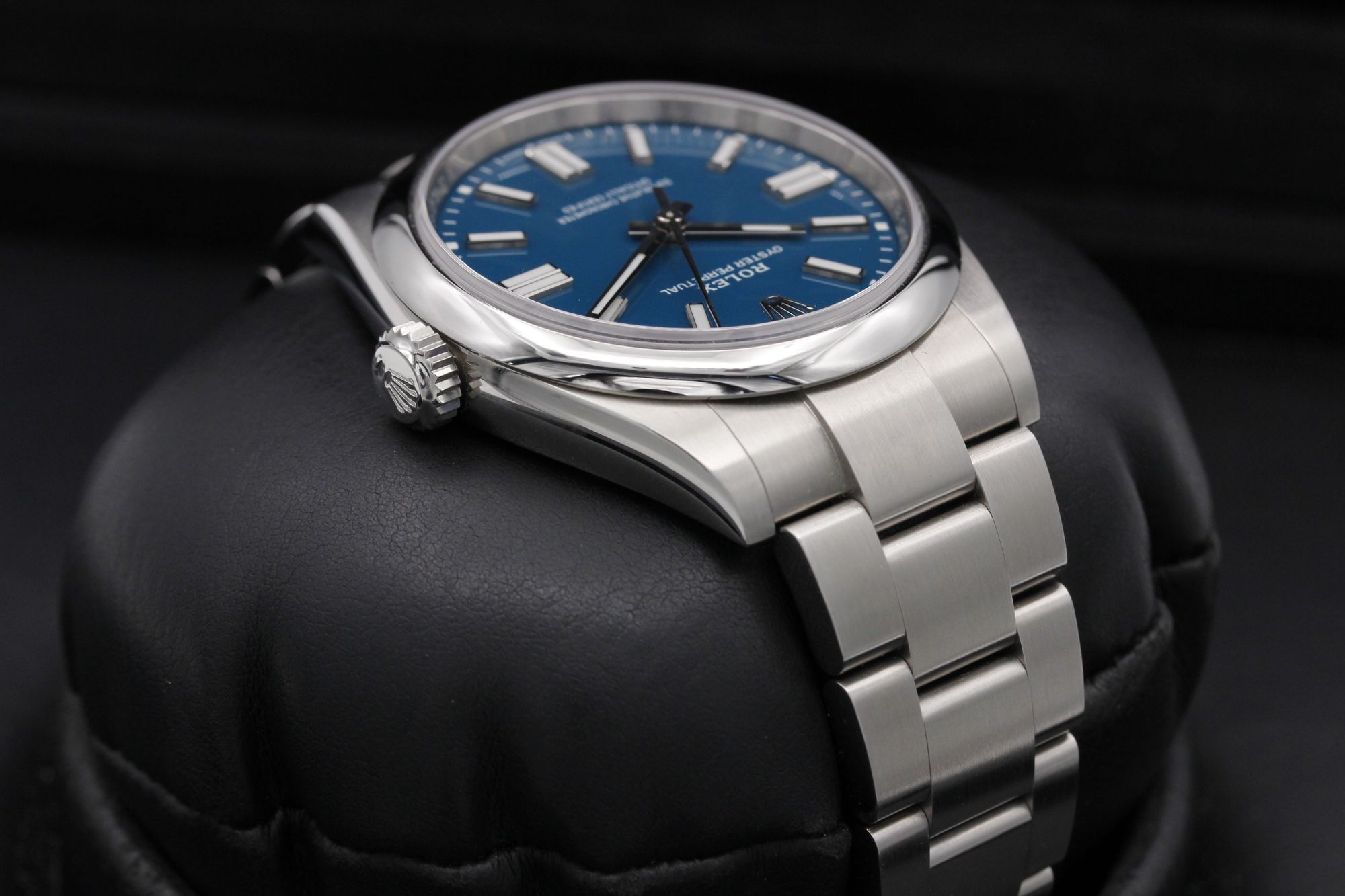 Rolex Oyster Perpetual 41 134300 Thumbnail 4