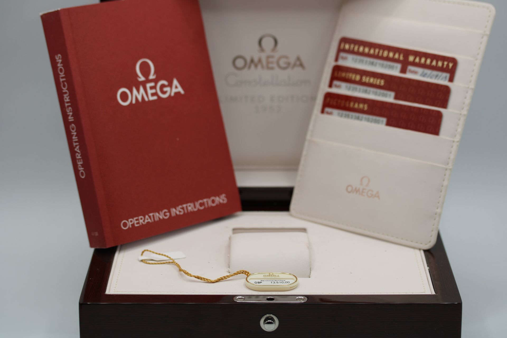 Omega Constellation 123.53.38.21.02.001 Thumbnail 6