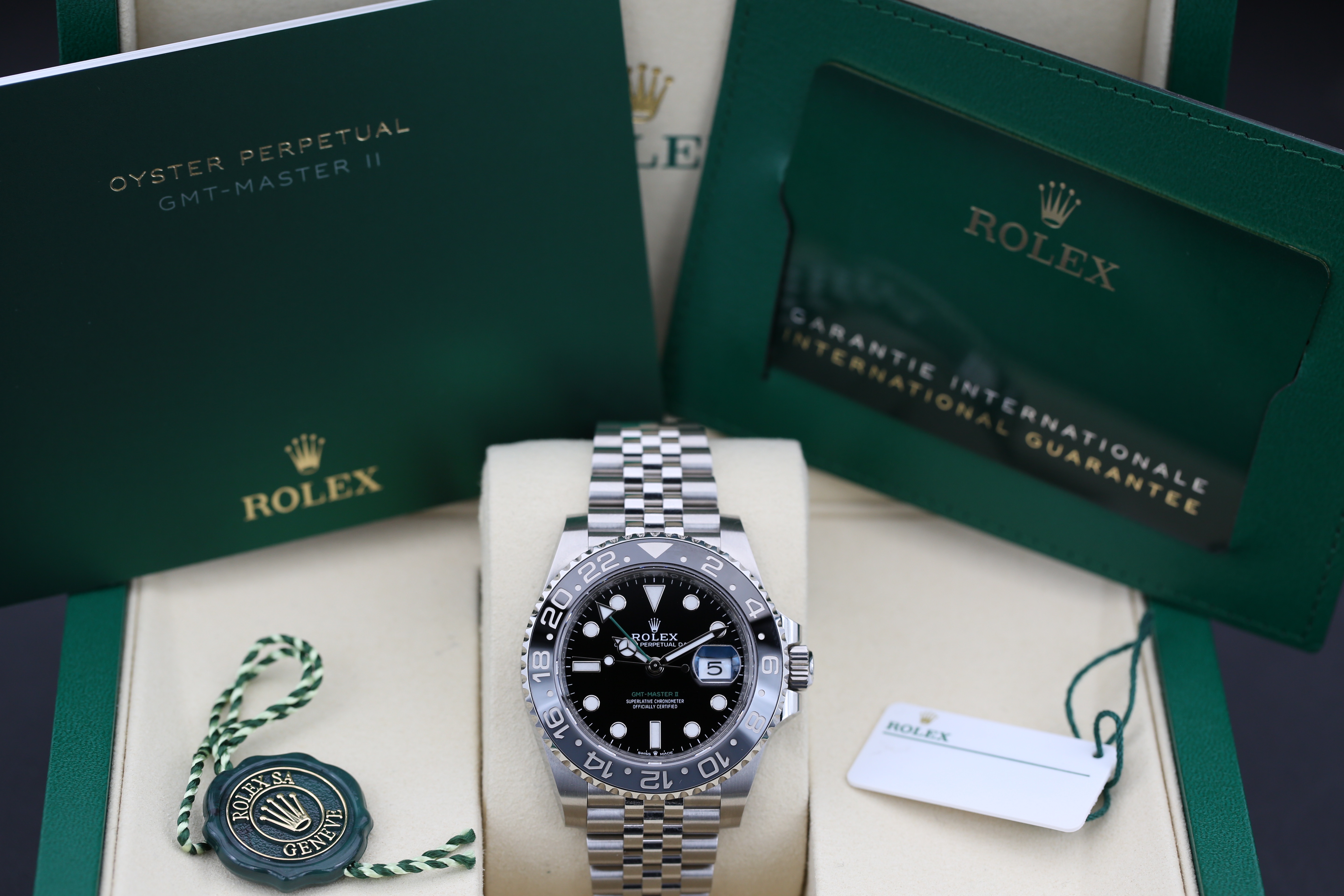Rolex GMT Master II 126710 GRNR Thumbnail 7