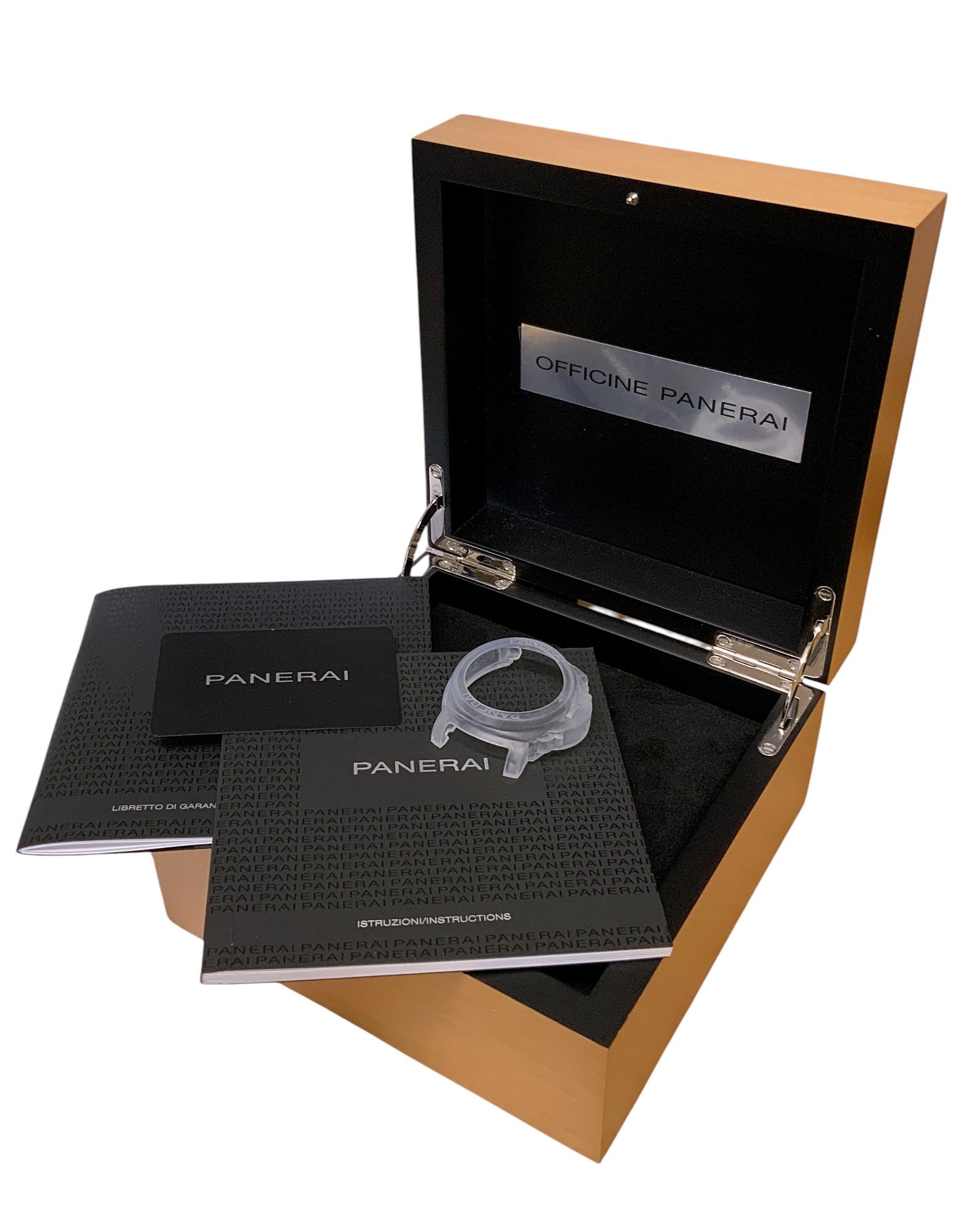 Panerai Luminor Base PAM01000 Thumbnail 4