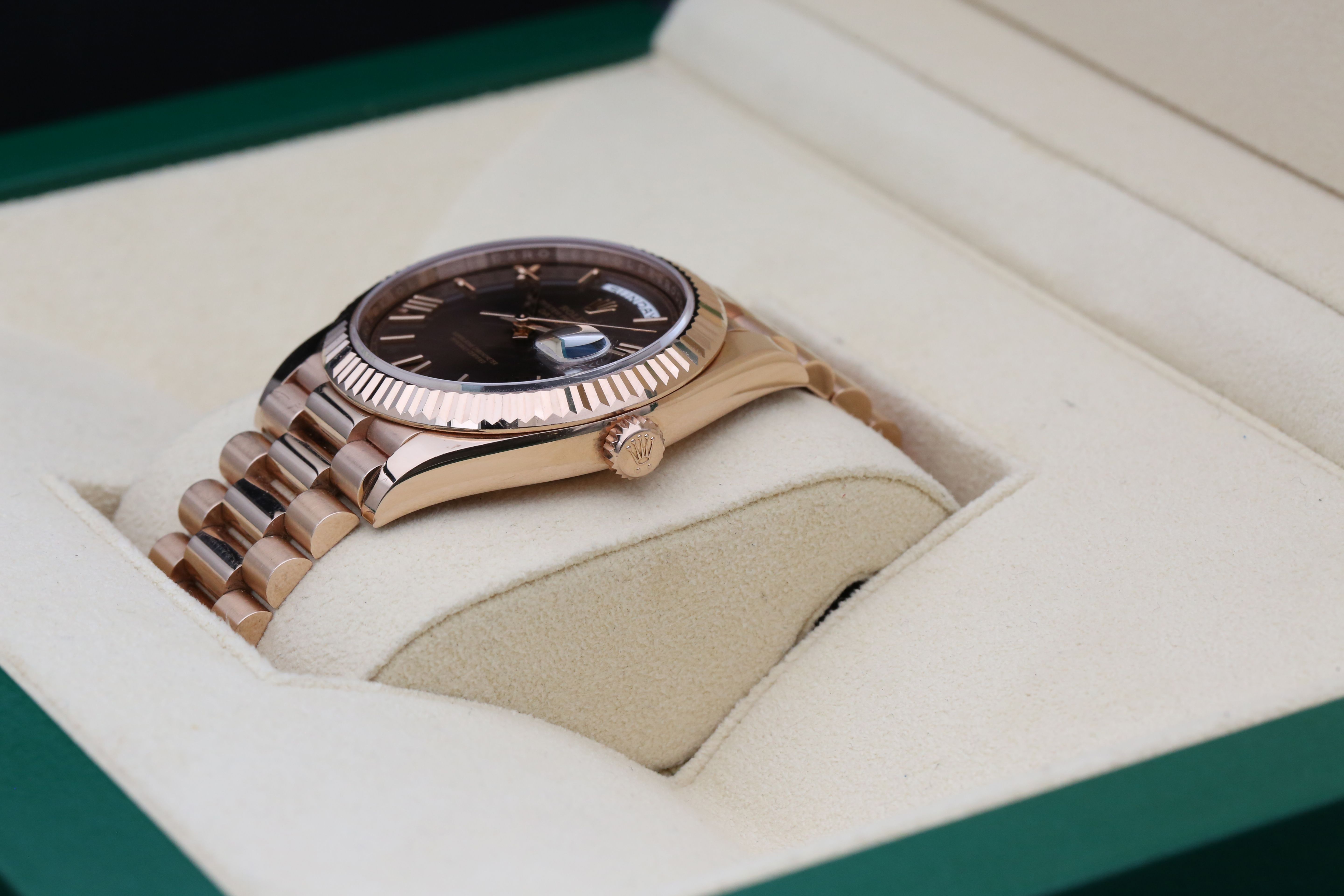 Rolex Day-Date 40 228235 Thumbnail 6