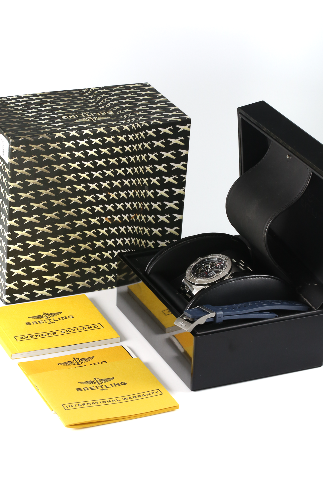 Breitling Avenger Skyland A13380 Thumbnail 7