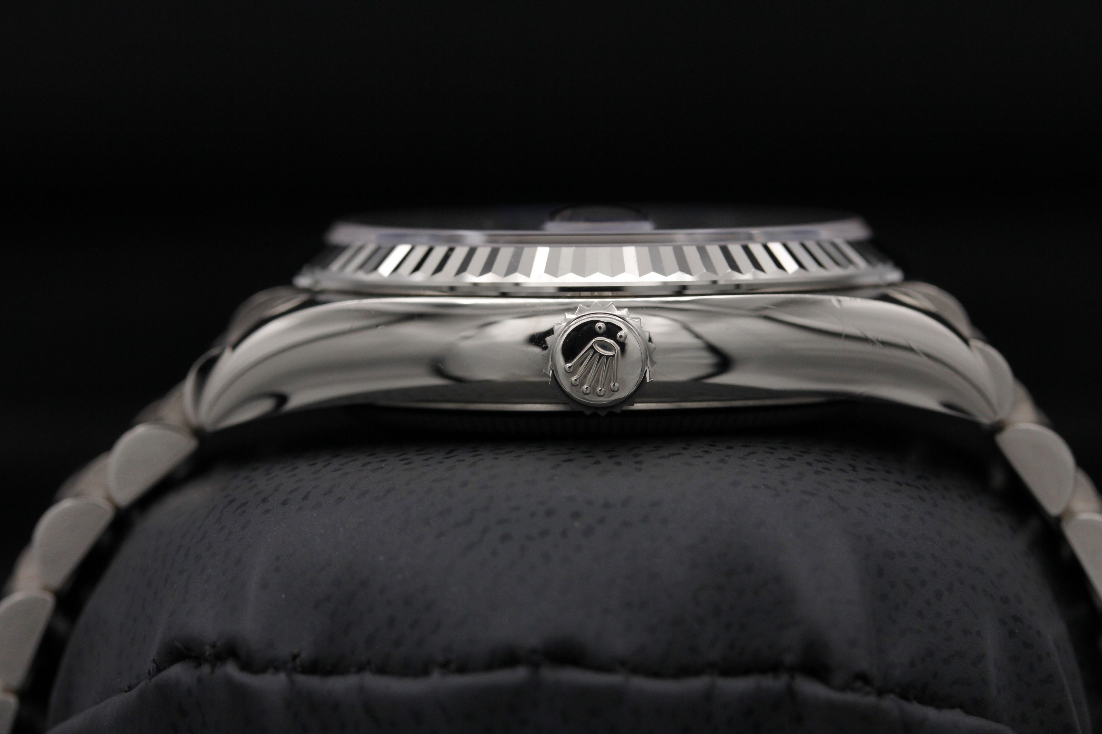 Rolex Day-Date 36 128239 Thumbnail 3