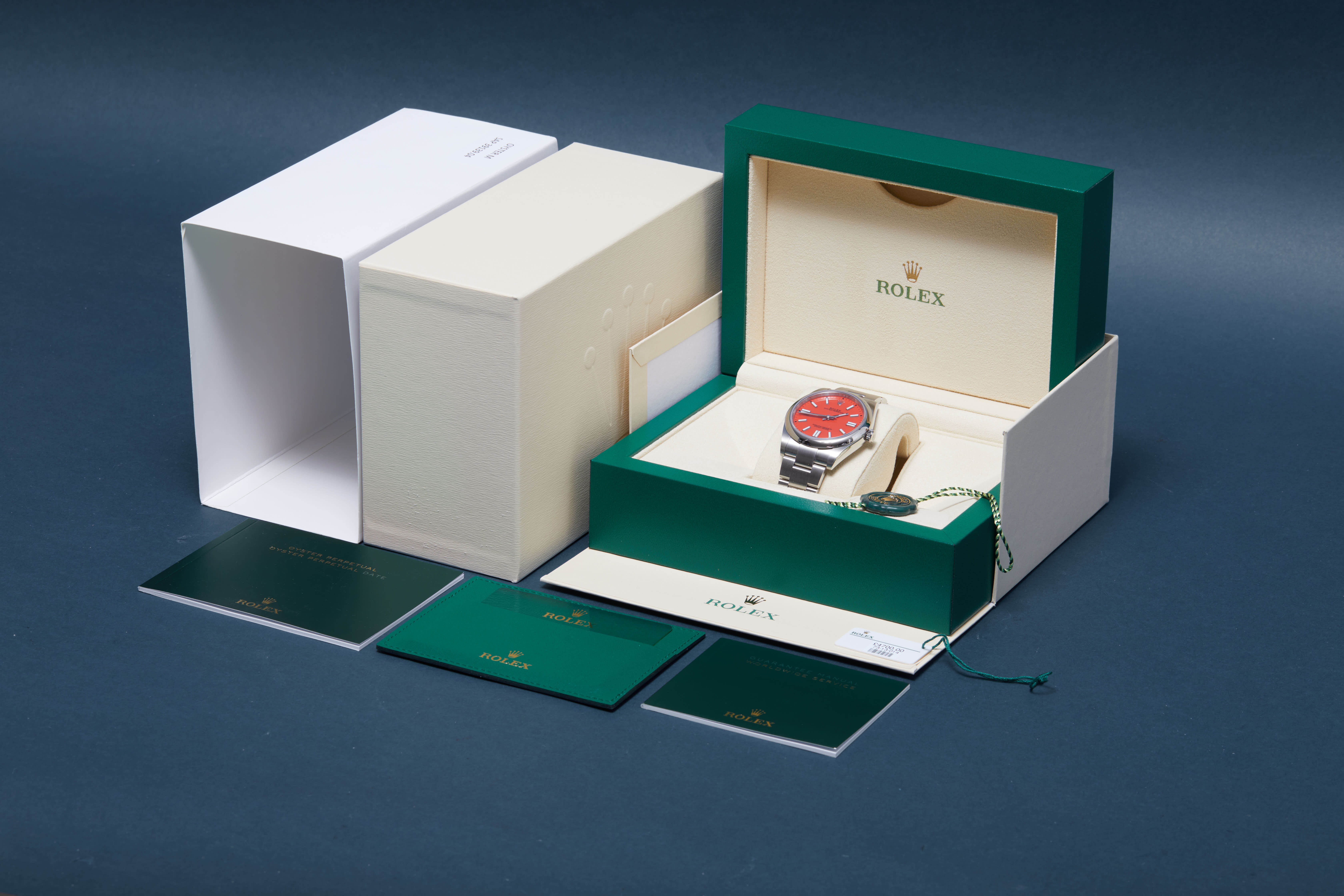 Rolex Oyster Perpetual 124300 Thumbnail 4