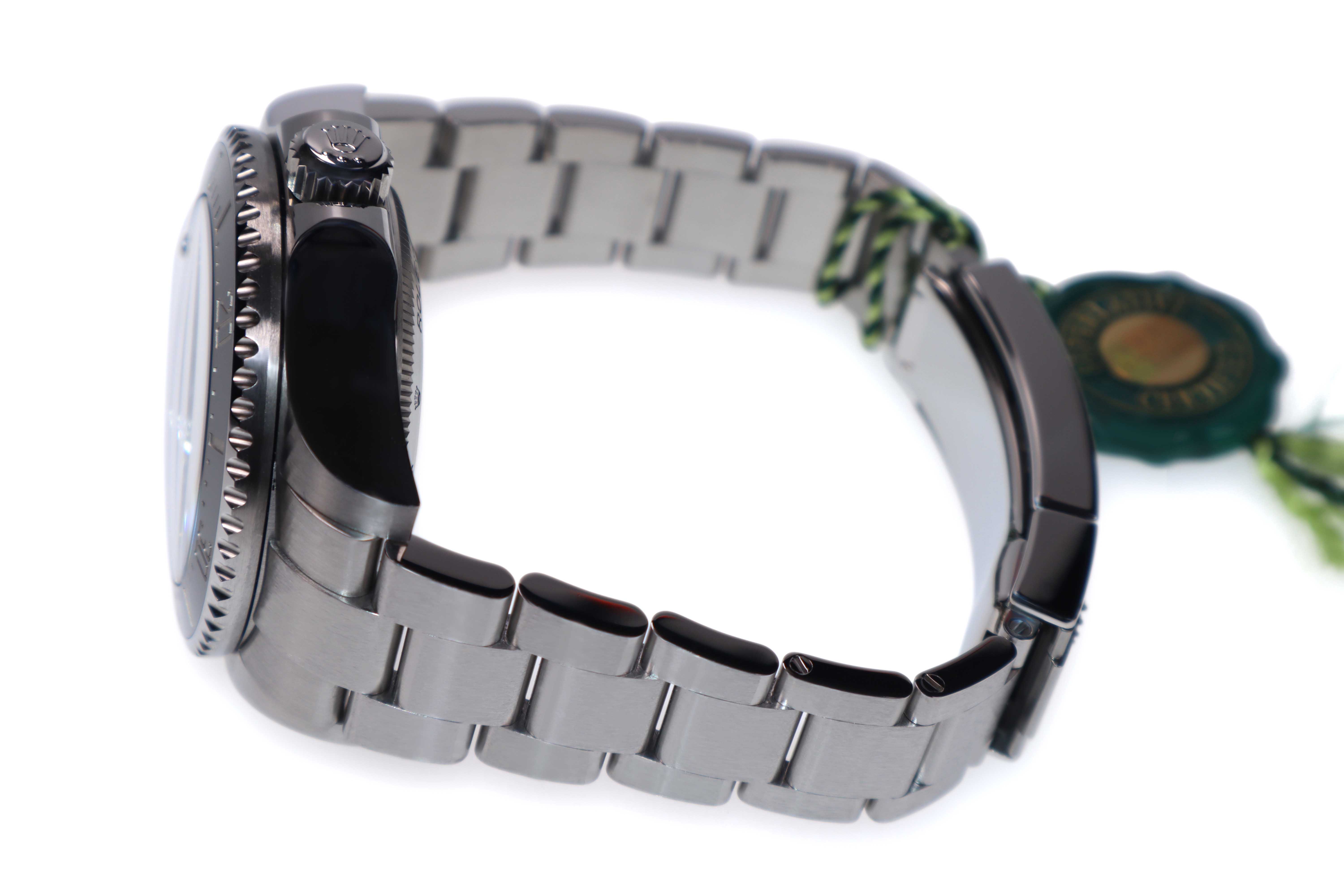 Rolex Deepsea 116660 Thumbnail 2