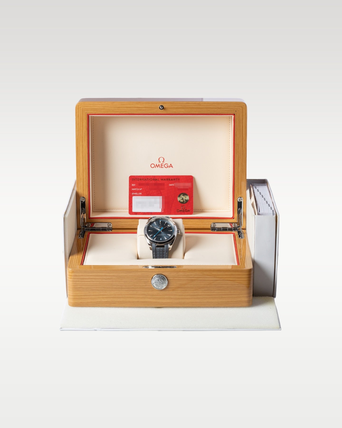 Omega Aqua Terra 150m Gents 220.12.41.21.03.002 Thumbnail 5