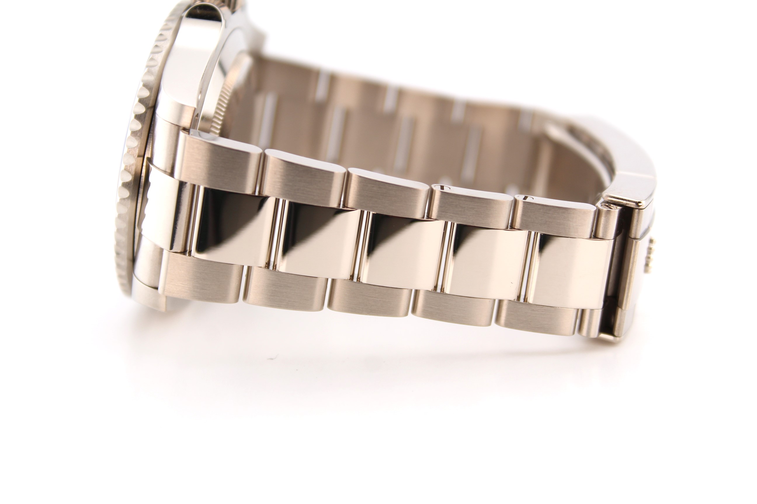 Rolex Submariner 126619 LB Thumbnail 2
