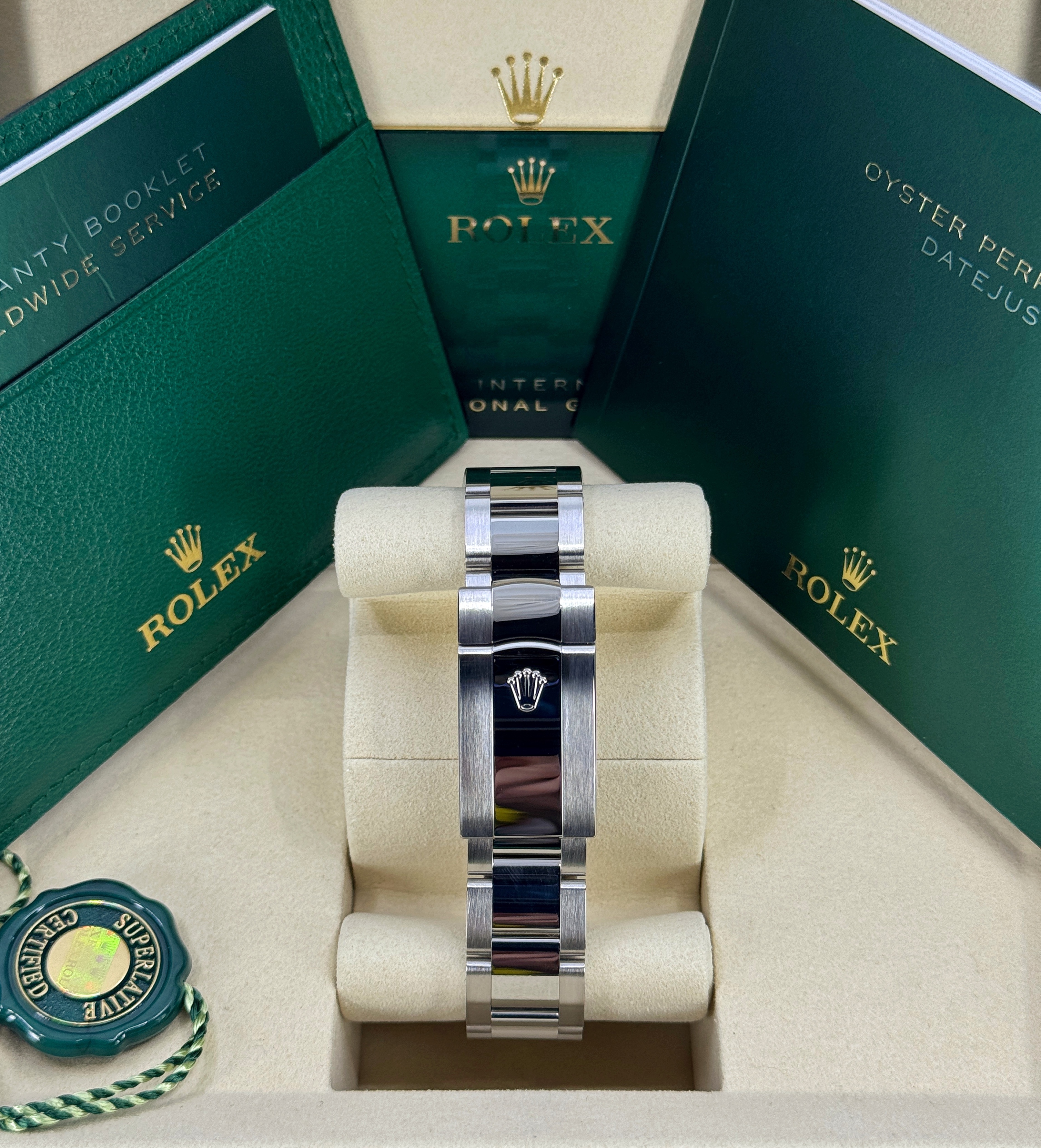 Rolex Datejust 41 126300 Thumbnail 3