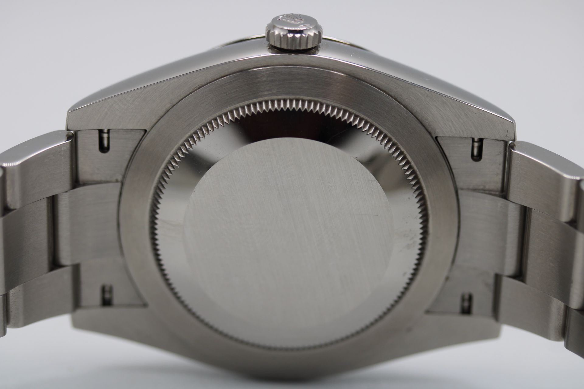 Rolex Oyster Perpetual 124300 Thumbnail 4