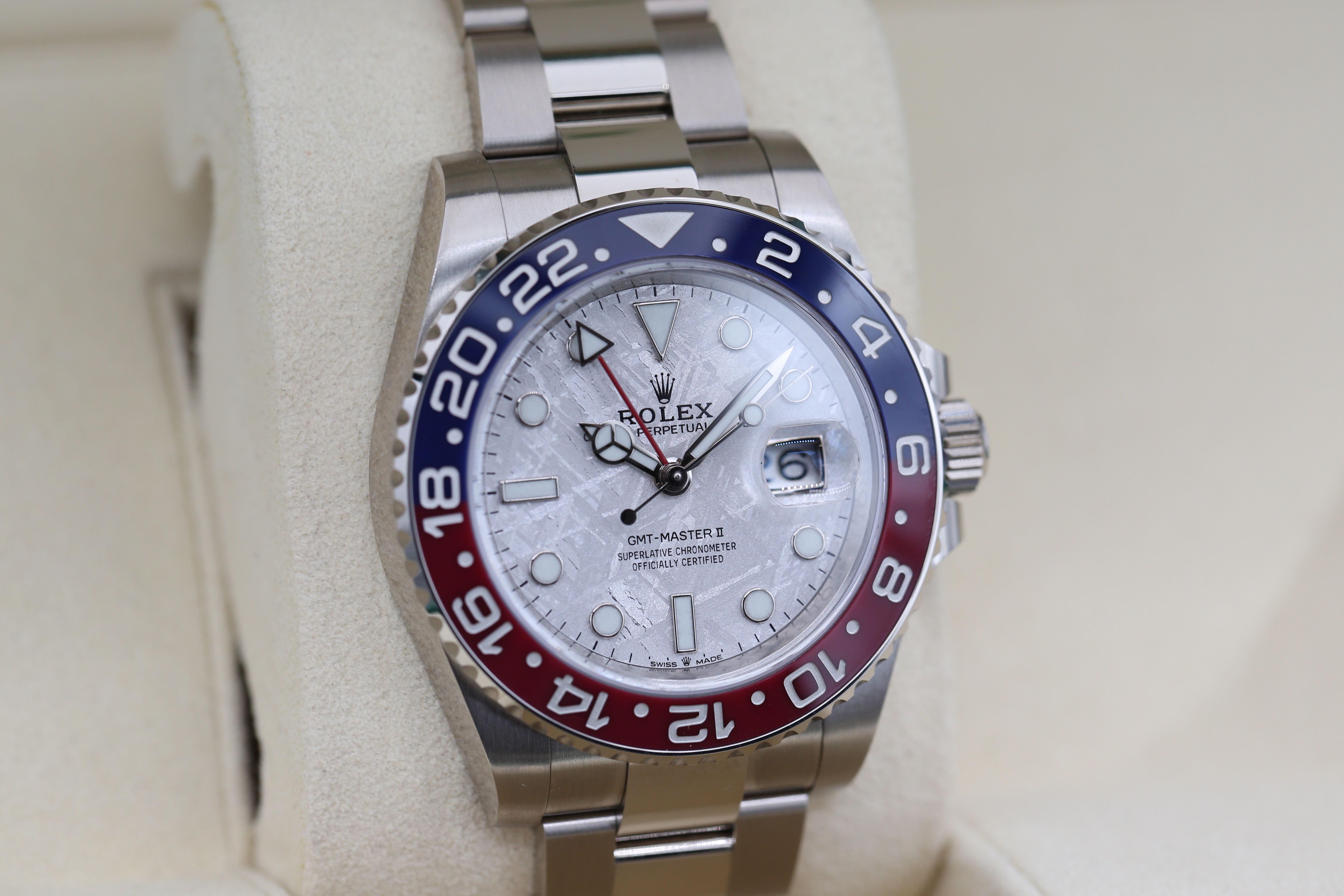 Rolex GMT Master II 126719 BLRO Thumbnail 2
