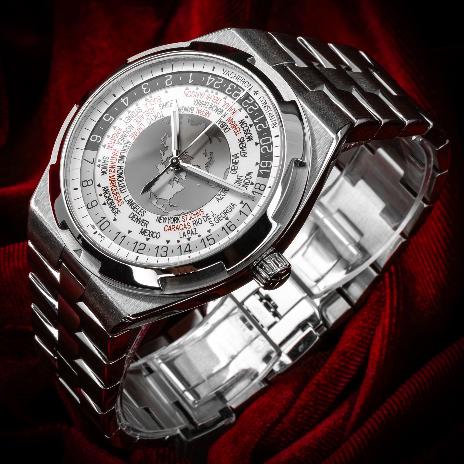 Vacheron Constantin Overseas 7700V/110A-B176 Thumbnail 3