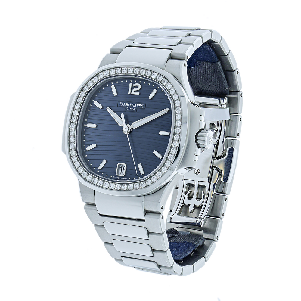 Patek Philippe Nautilus 7118/1200A-001 Thumbnail 2