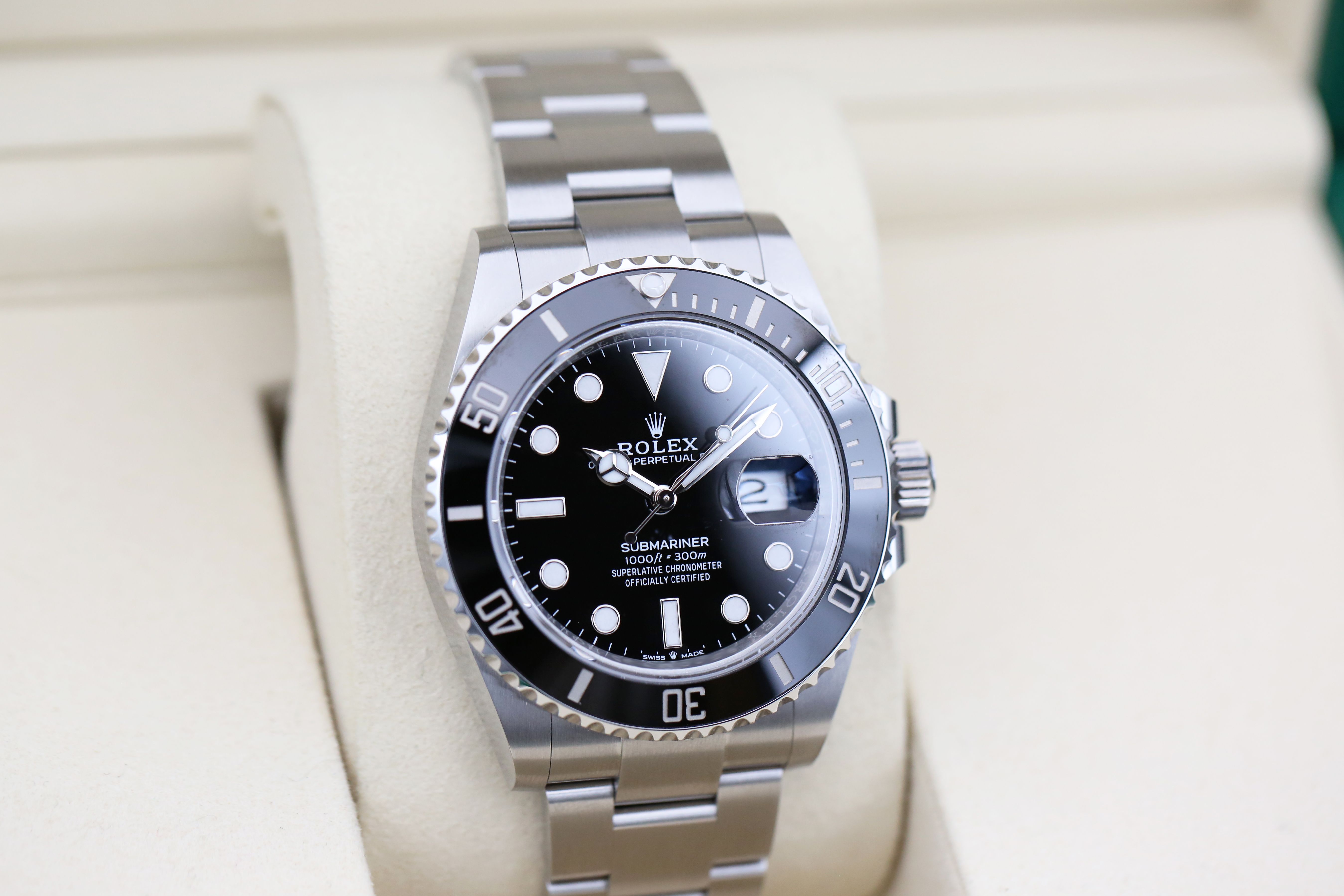 Rolex Submariner 126610 LN Thumbnail 2