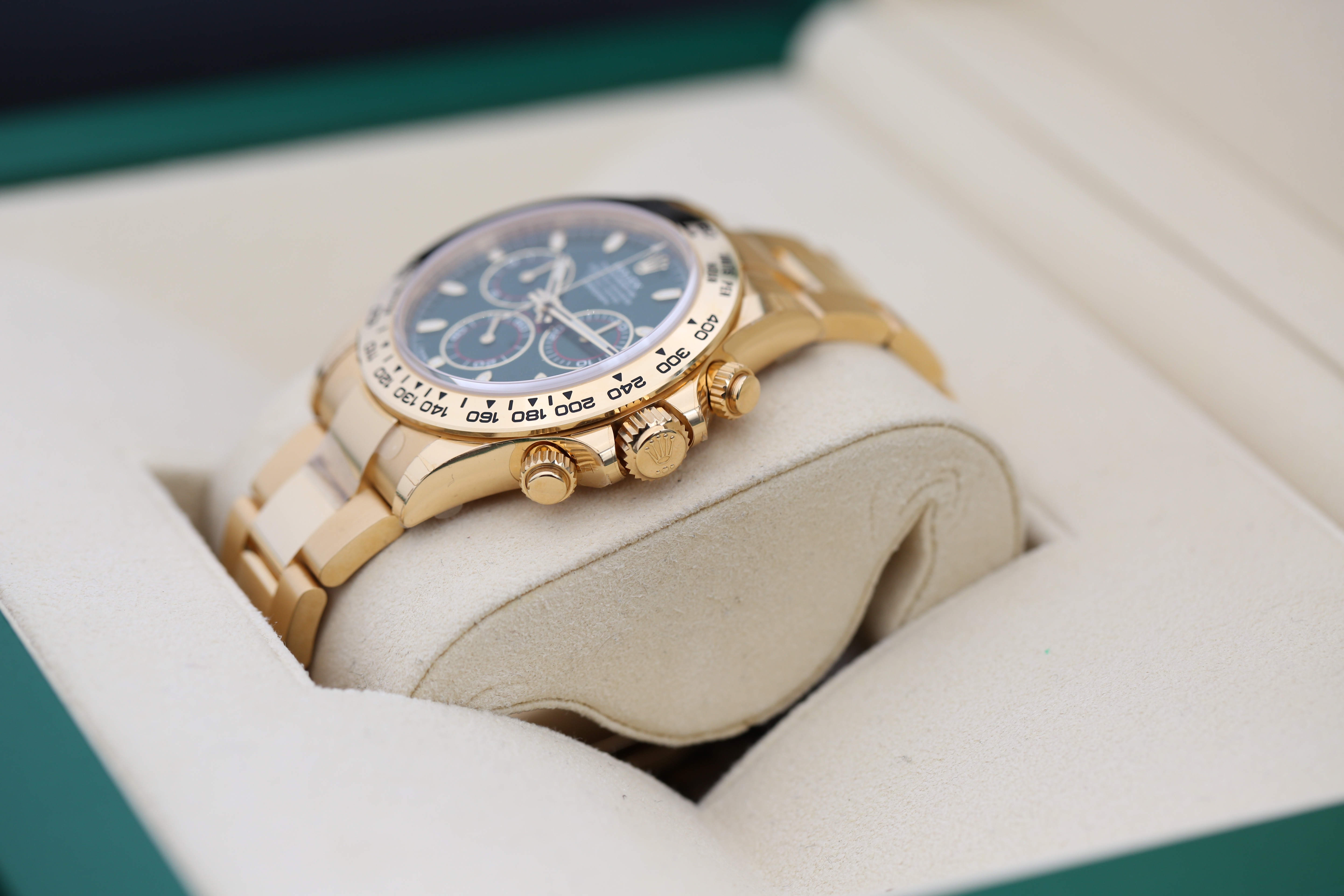 Rolex Daytona 116508 Thumbnail 6