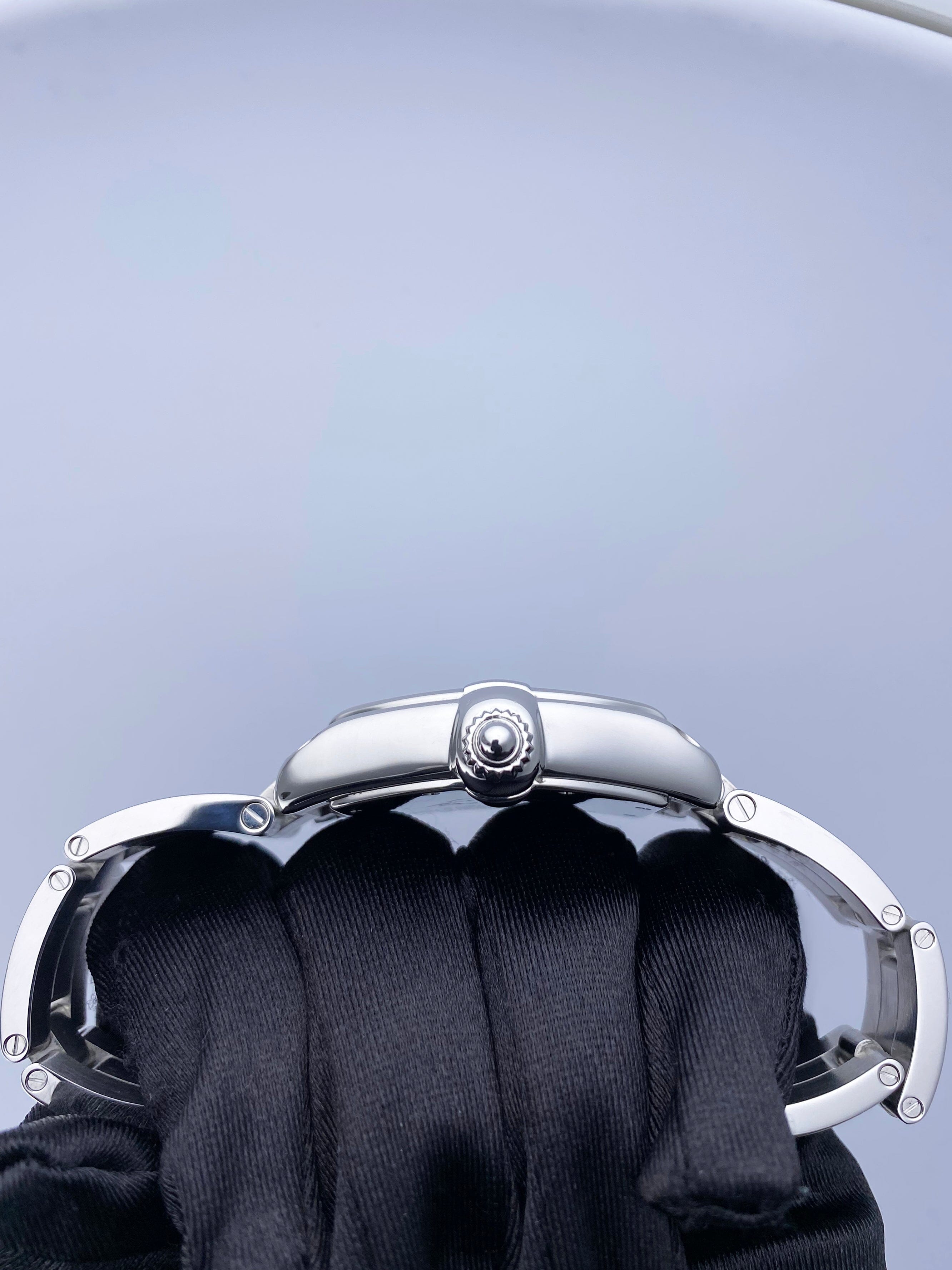 Cartier Roadster W62041V3 Thumbnail 4