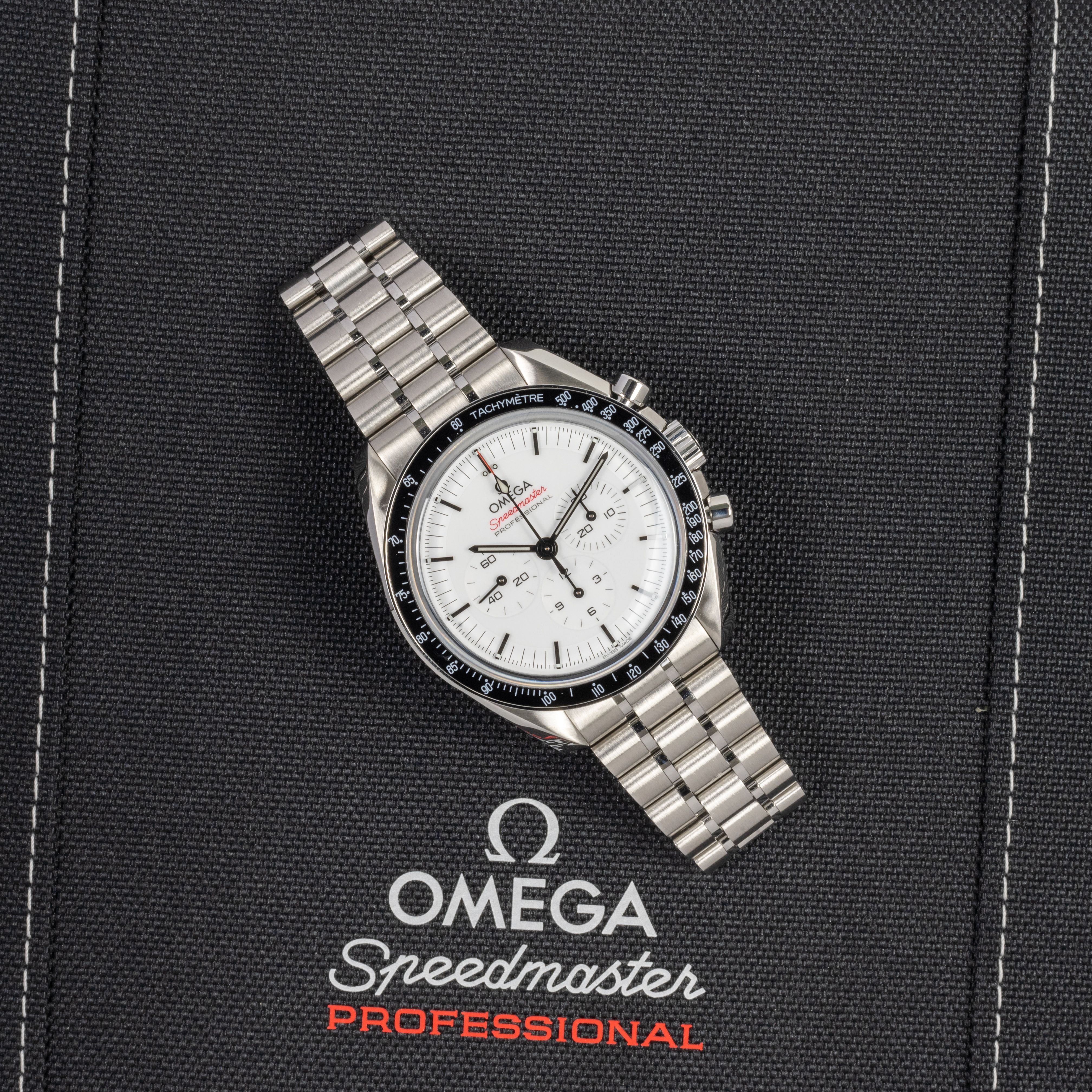 Omega Speedmaster Moonwatch Professional 310.30.42.50.04.001 Thumbnail 7
