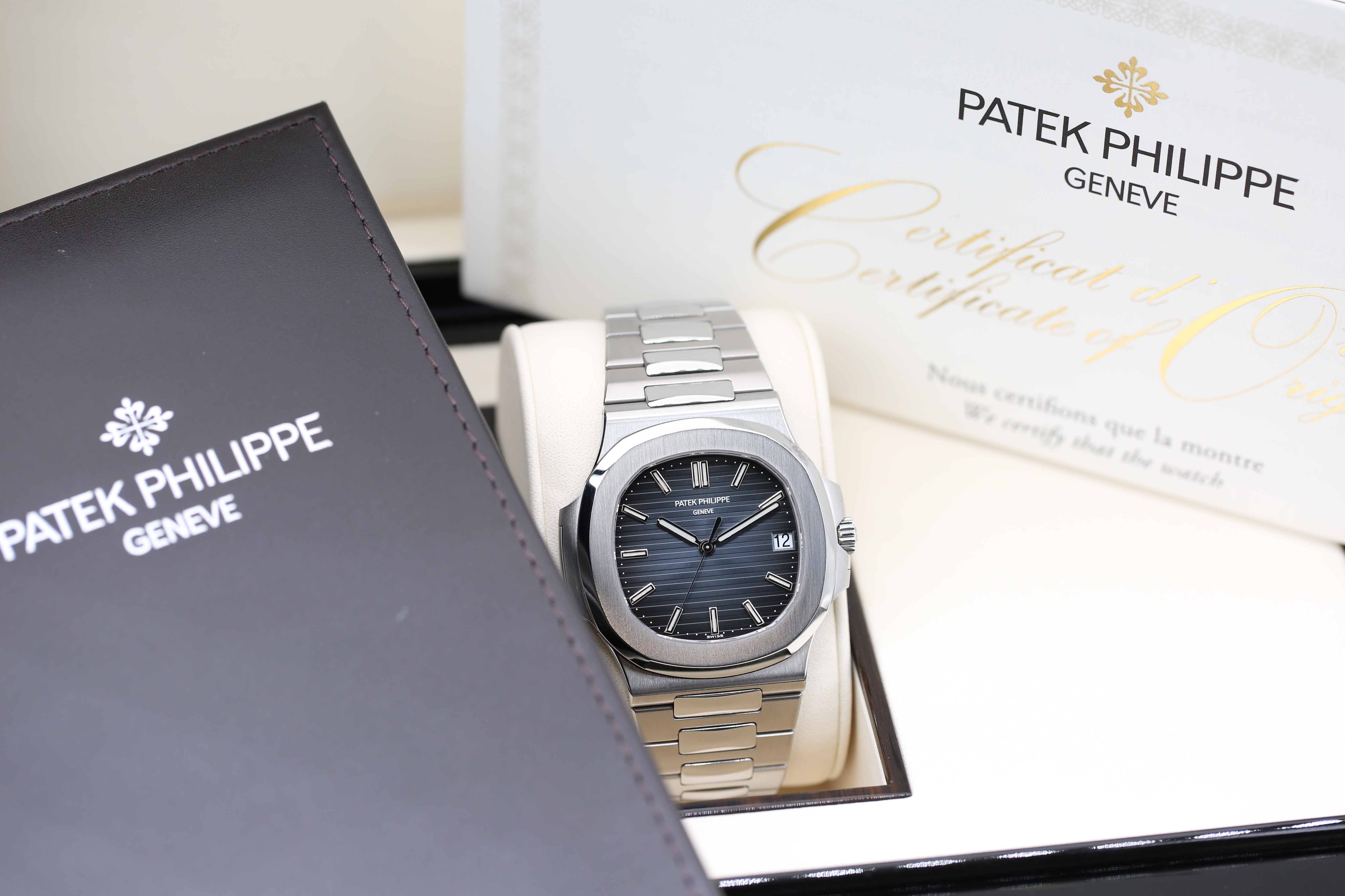 Patek Philippe Nautilus 5711/1A-010 Thumbnail 7