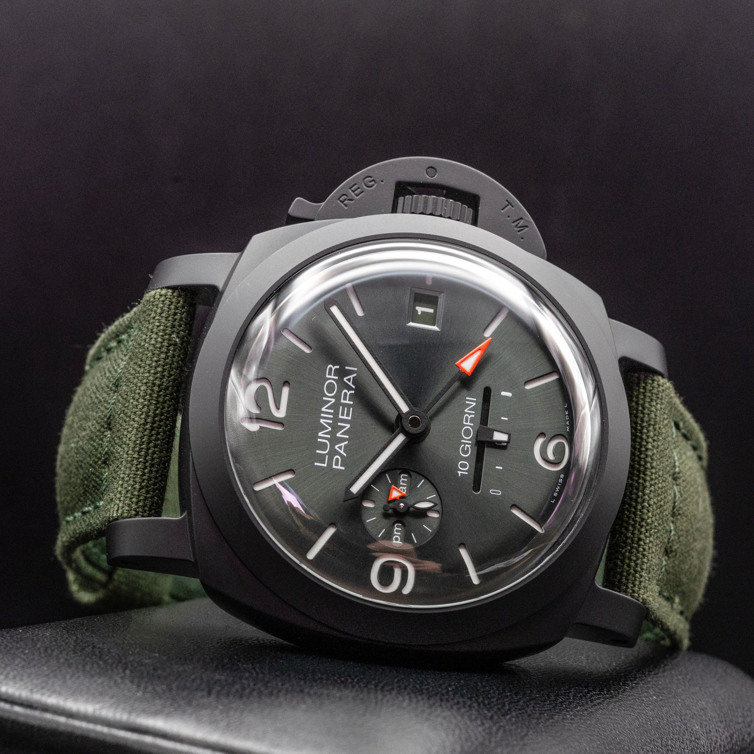 Panerai Luminor Dieci Giorni GMT PAM01483 Thumbnail 2