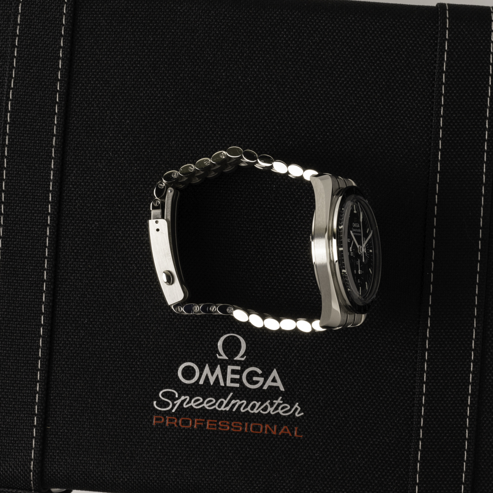 Omega Speedmaster Moonwatch Professional 310.30.42.50.01.002 Thumbnail 4
