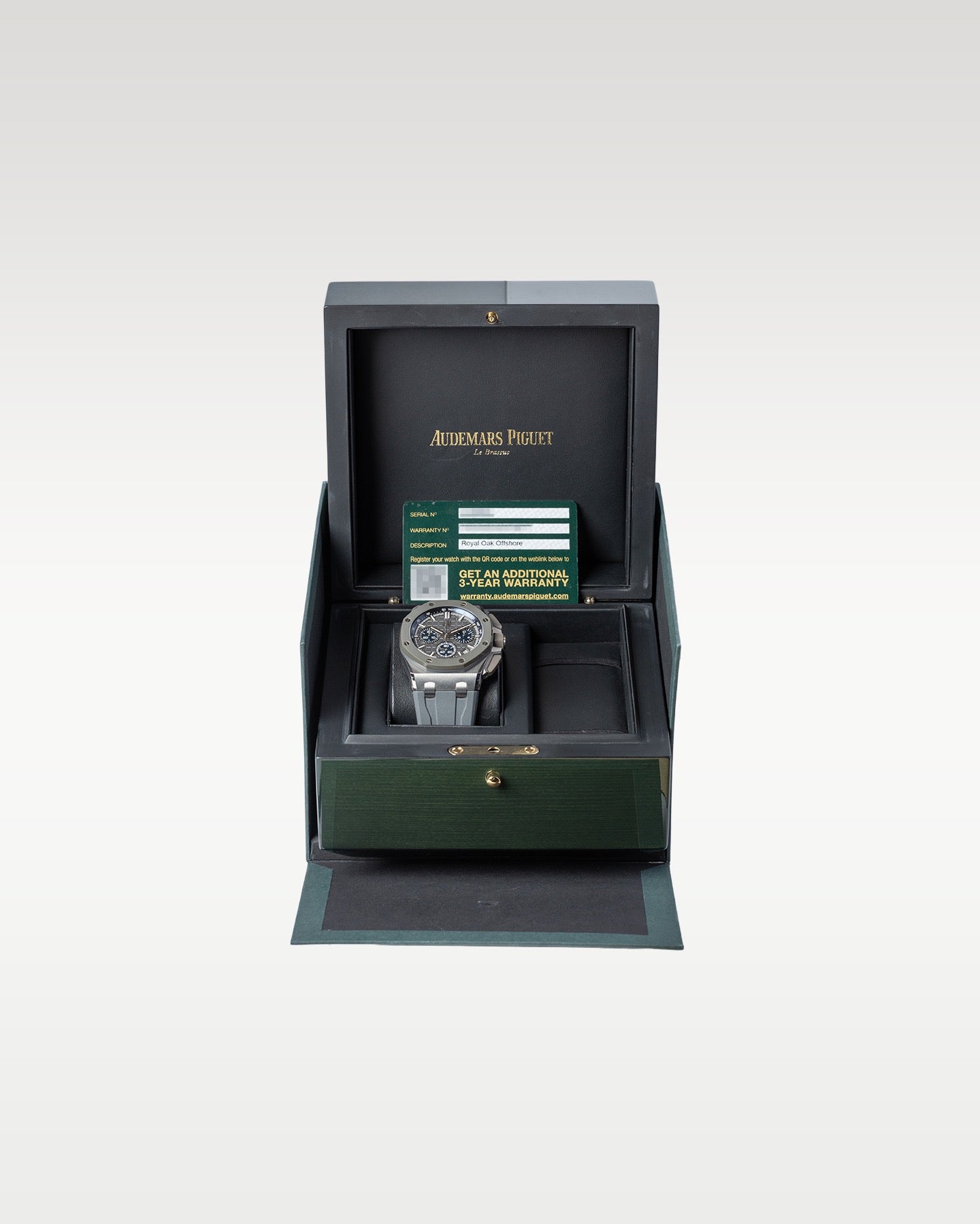 Audemars Piguet Royal Oak Offshore 26420IO.OO.A009CA.01 Thumbnail 5