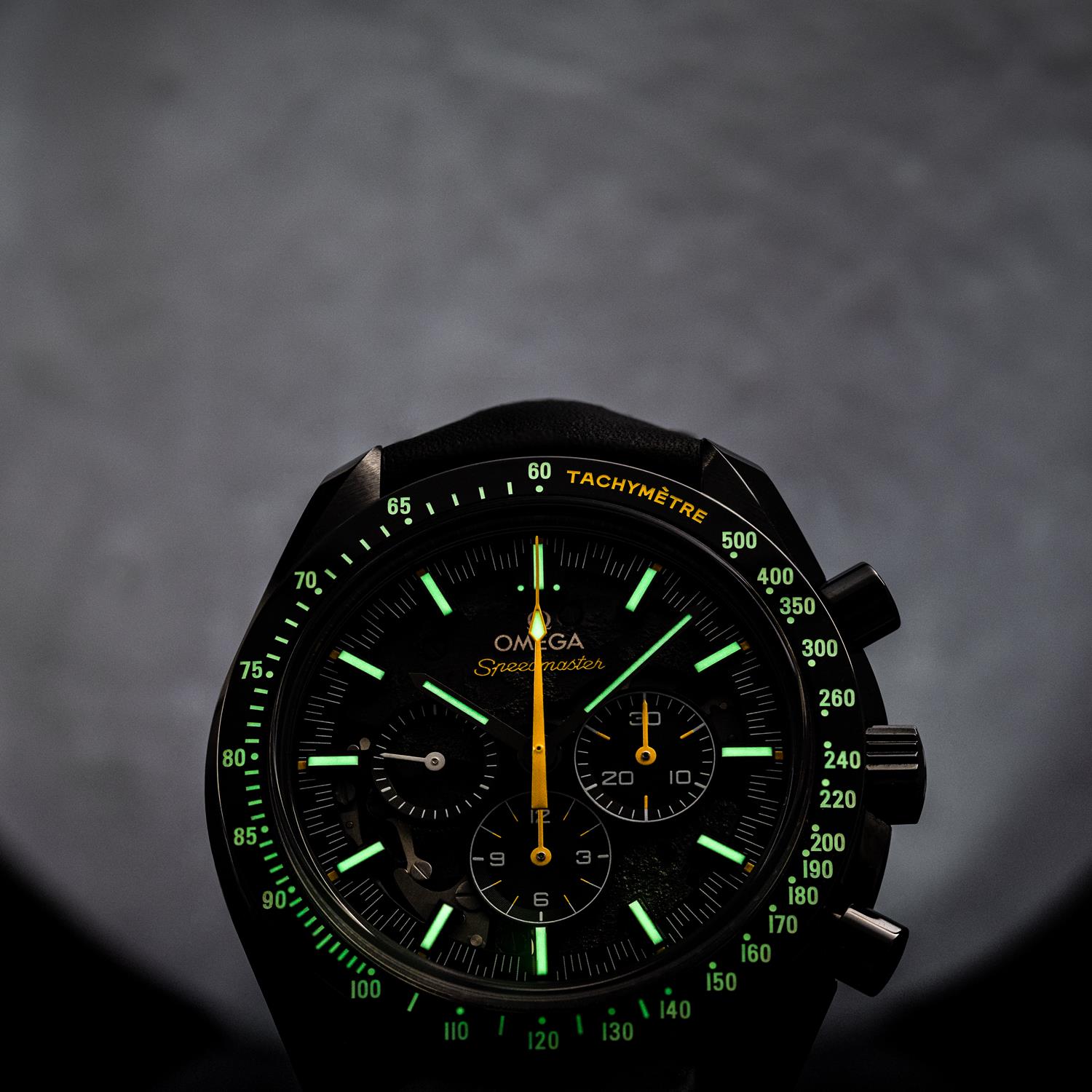 Omega Speedmaster Dark Side of the Moon 311.92.44.30.01.001 Thumbnail 5