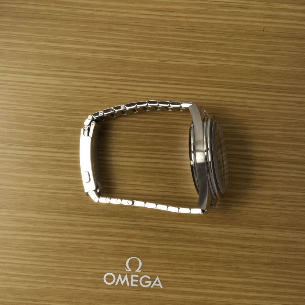 Omega Speedmaster 57 332.10.41.51.01.001 Thumbnail 4