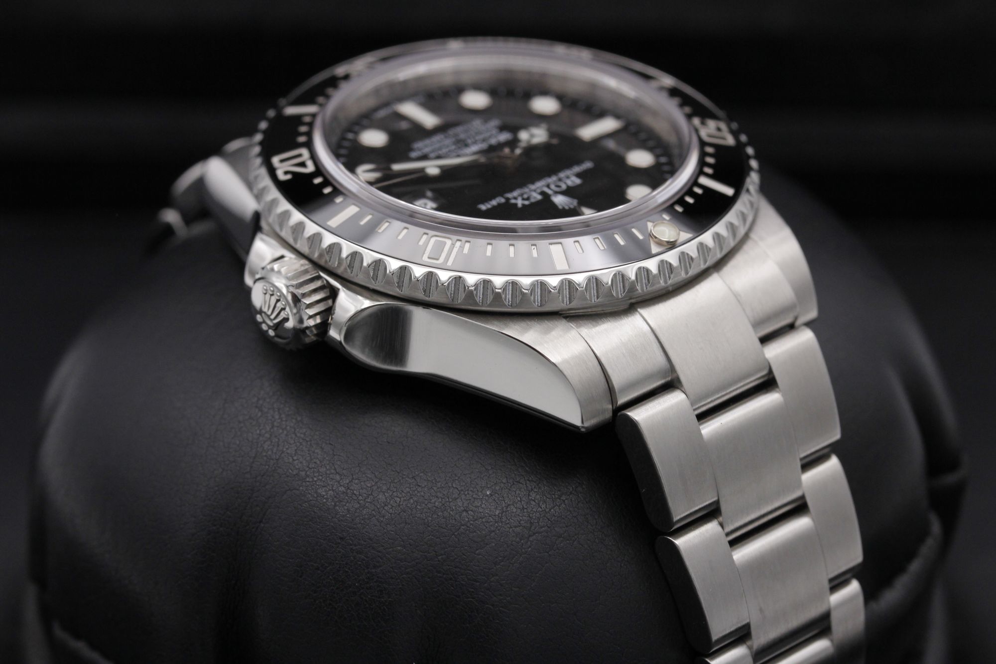 Rolex Sea-Dweller 4000 116600 Thumbnail 4
