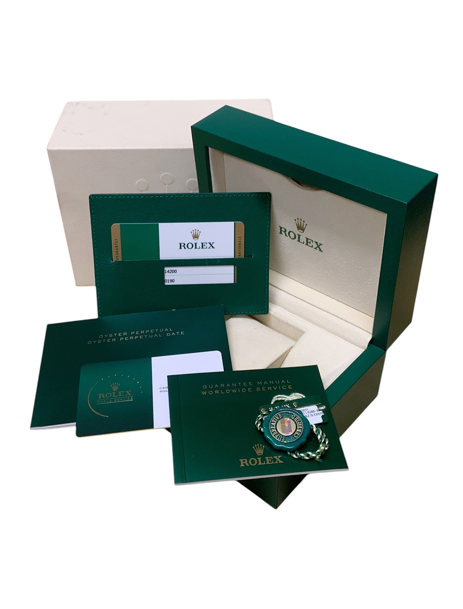 Rolex Oyster Perpetual 114200 Thumbnail 4