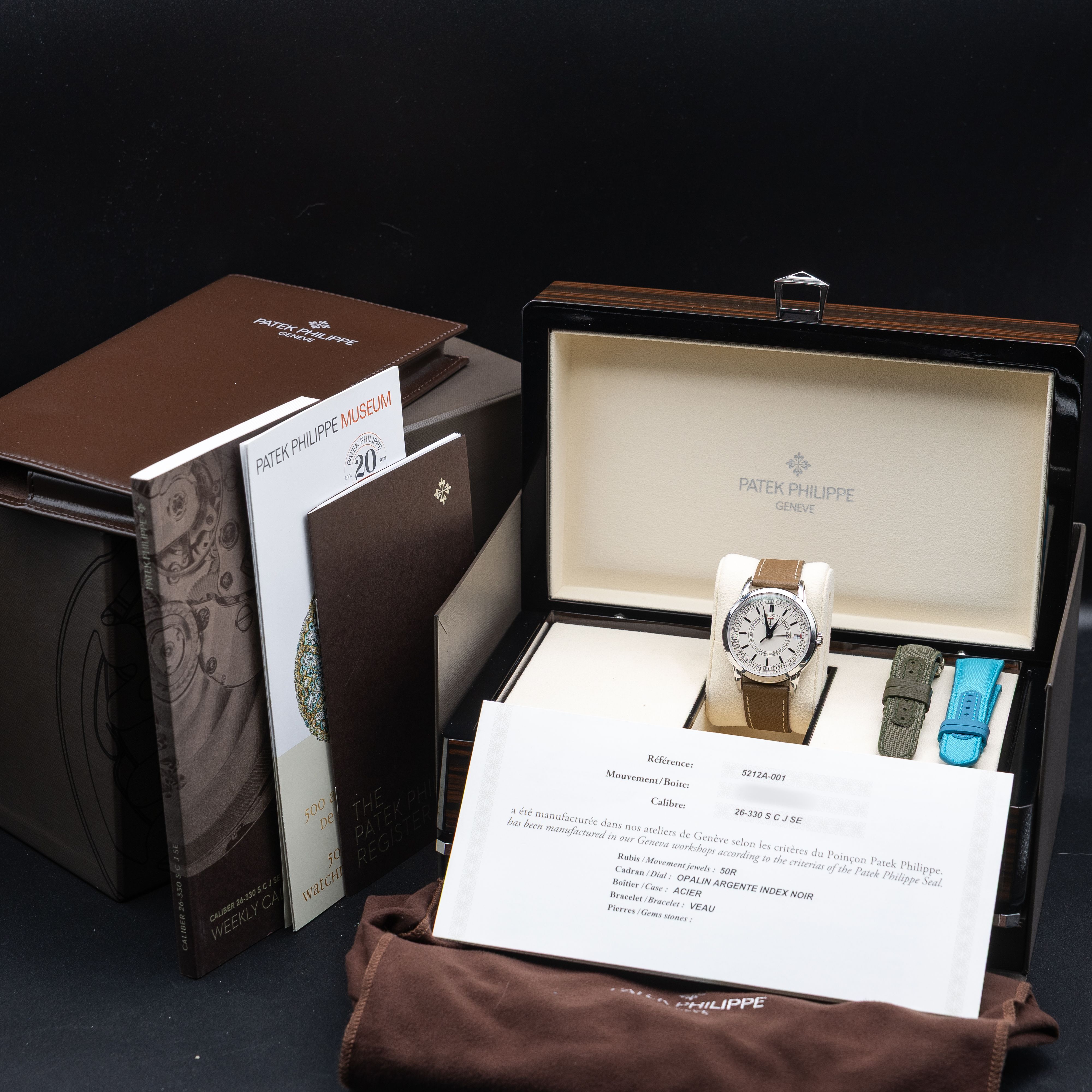 Patek Philippe Complications 5212A-001 Thumbnail 7