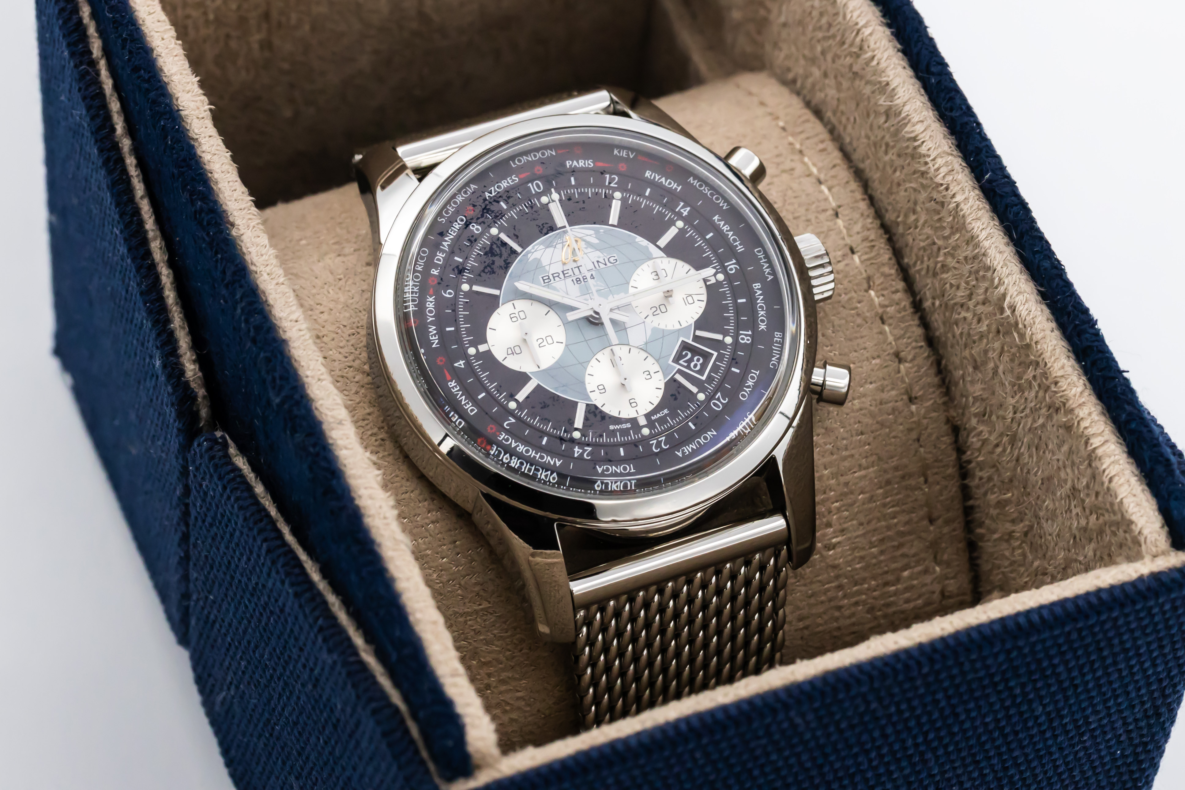 Breitling Transocean Chronograph AB0510 Thumbnail 5