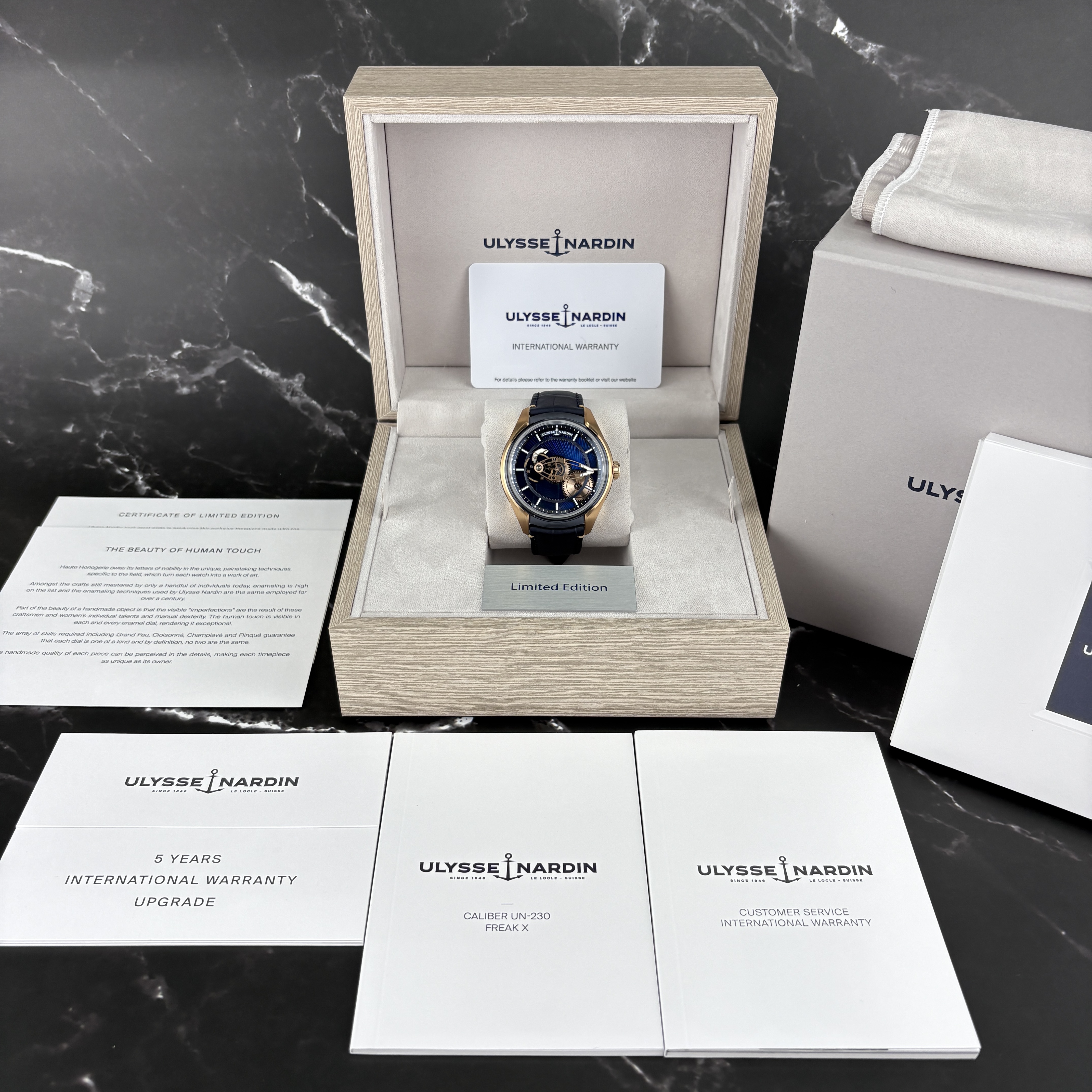 Ulysse Nardin Freak Vision 2305-270LE-3AE-BLUE/1A Thumbnail 7