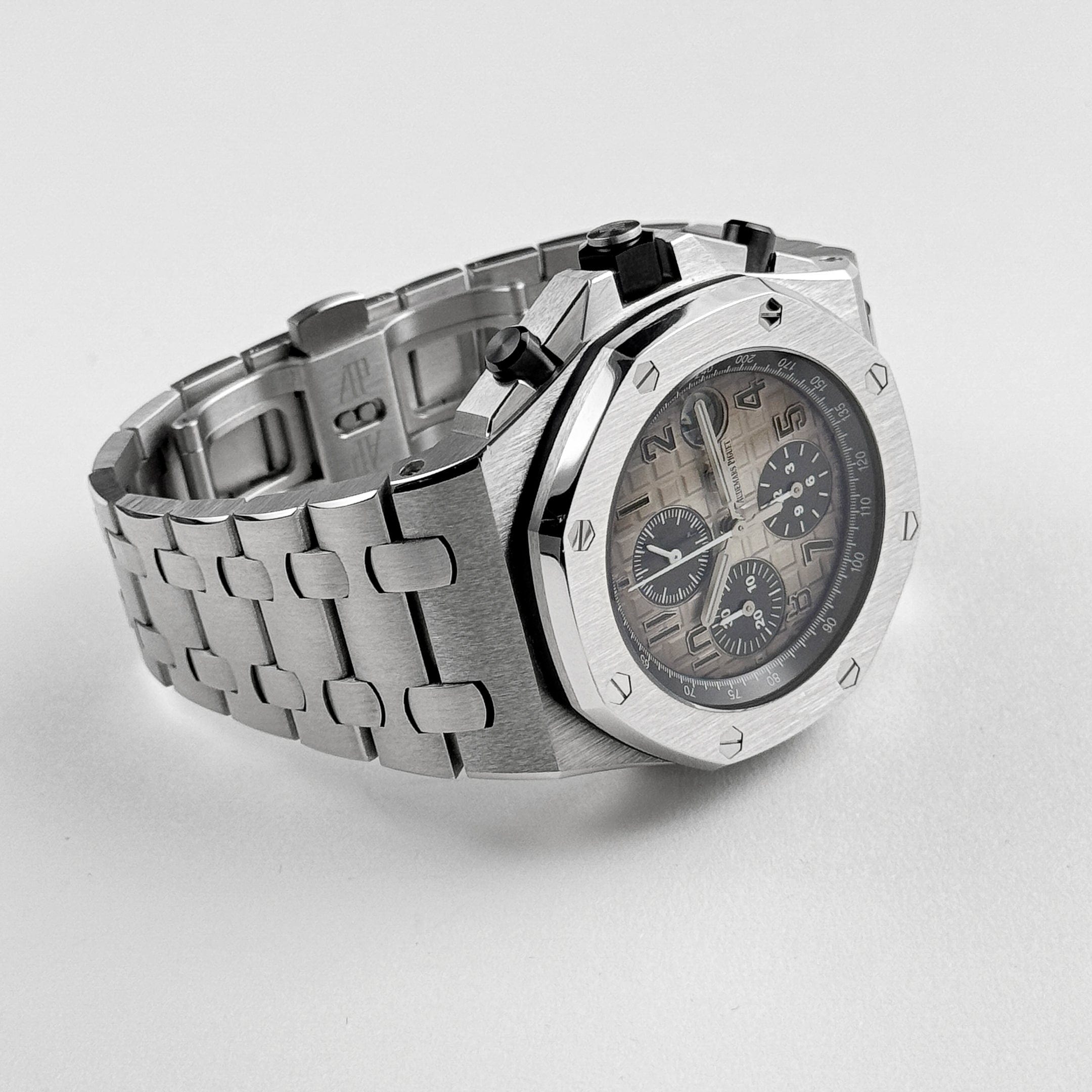 Audemars Piguet Royal Oak Offshore 26470PT.OO.1000PT.01 Thumbnail 7