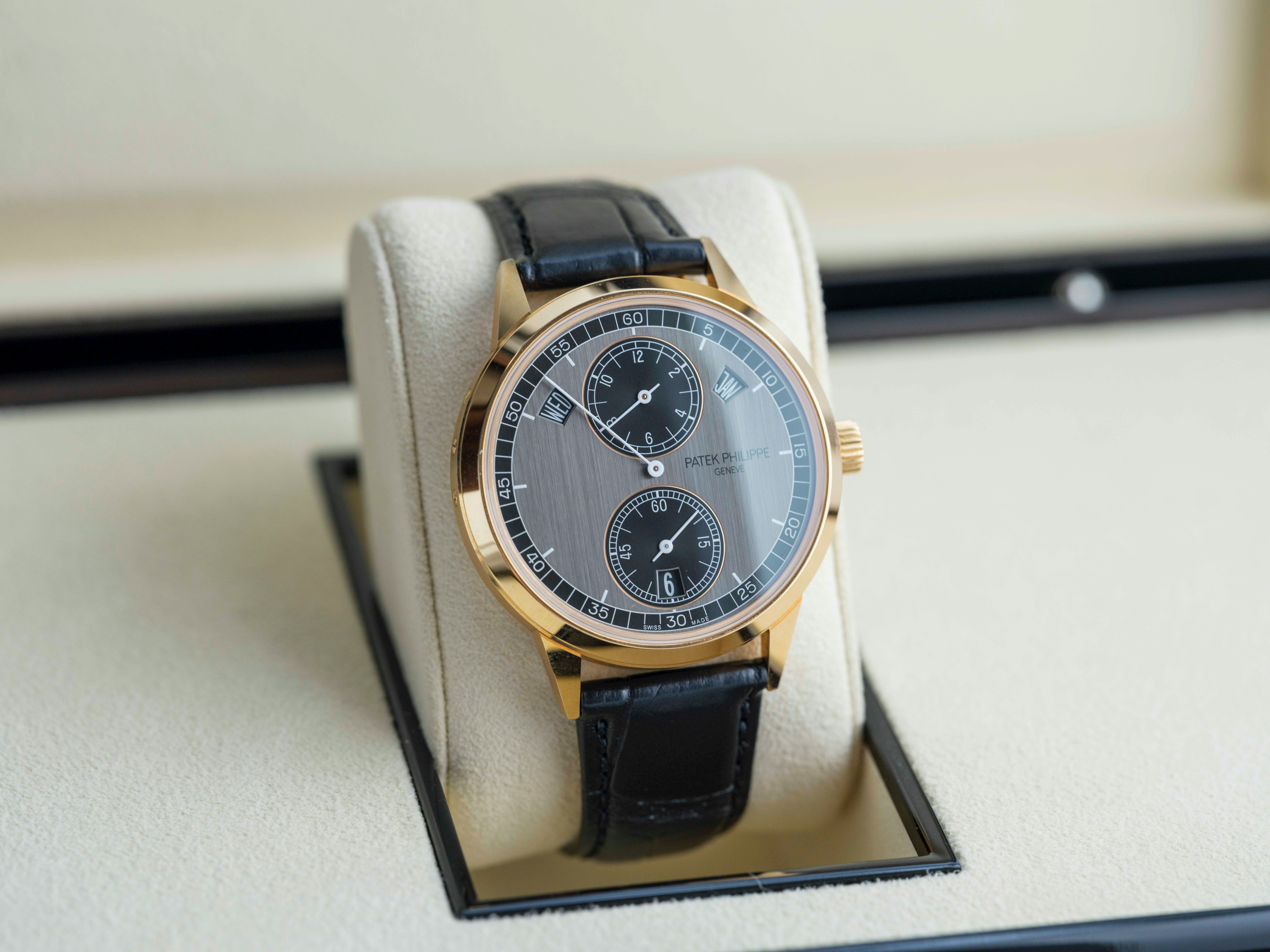 Patek Philippe Complications 5235/50R-001 Thumbnail 7