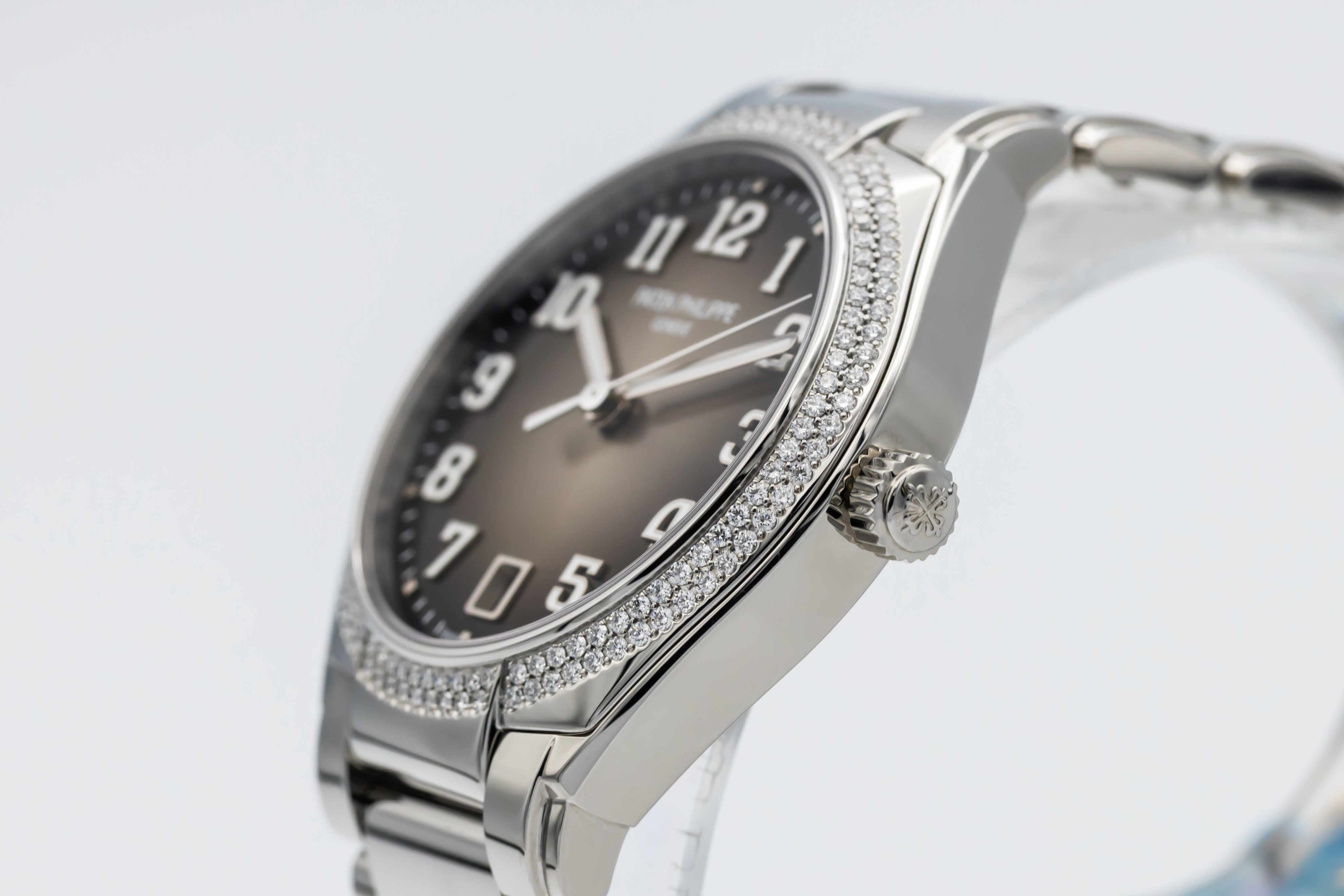 Patek Philippe Twenty-4 7300/1200A-010 Thumbnail 2