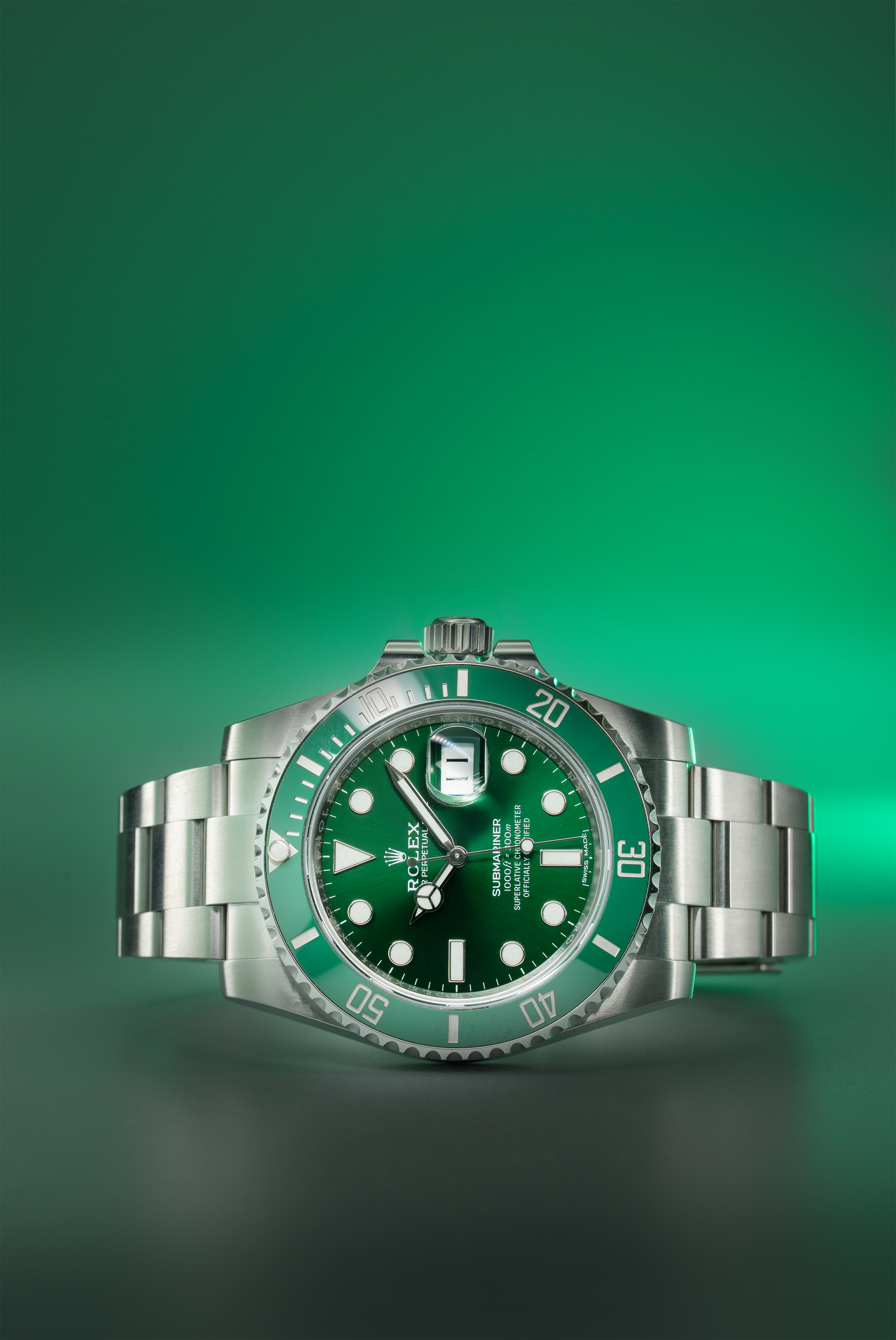 Rolex Submariner Hulk Thumbnail 5