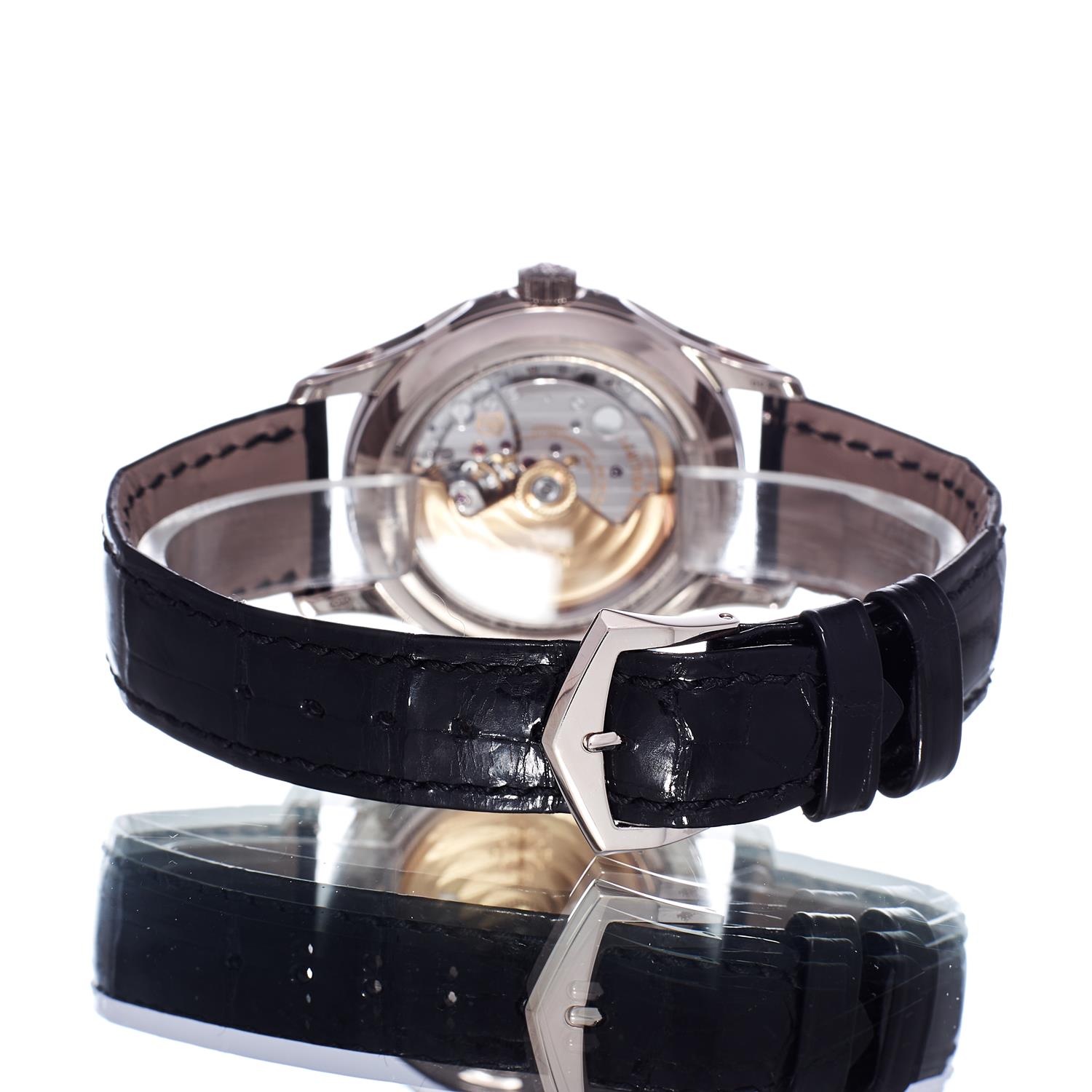 Patek Philippe Annual Calendar 5250G Thumbnail 3